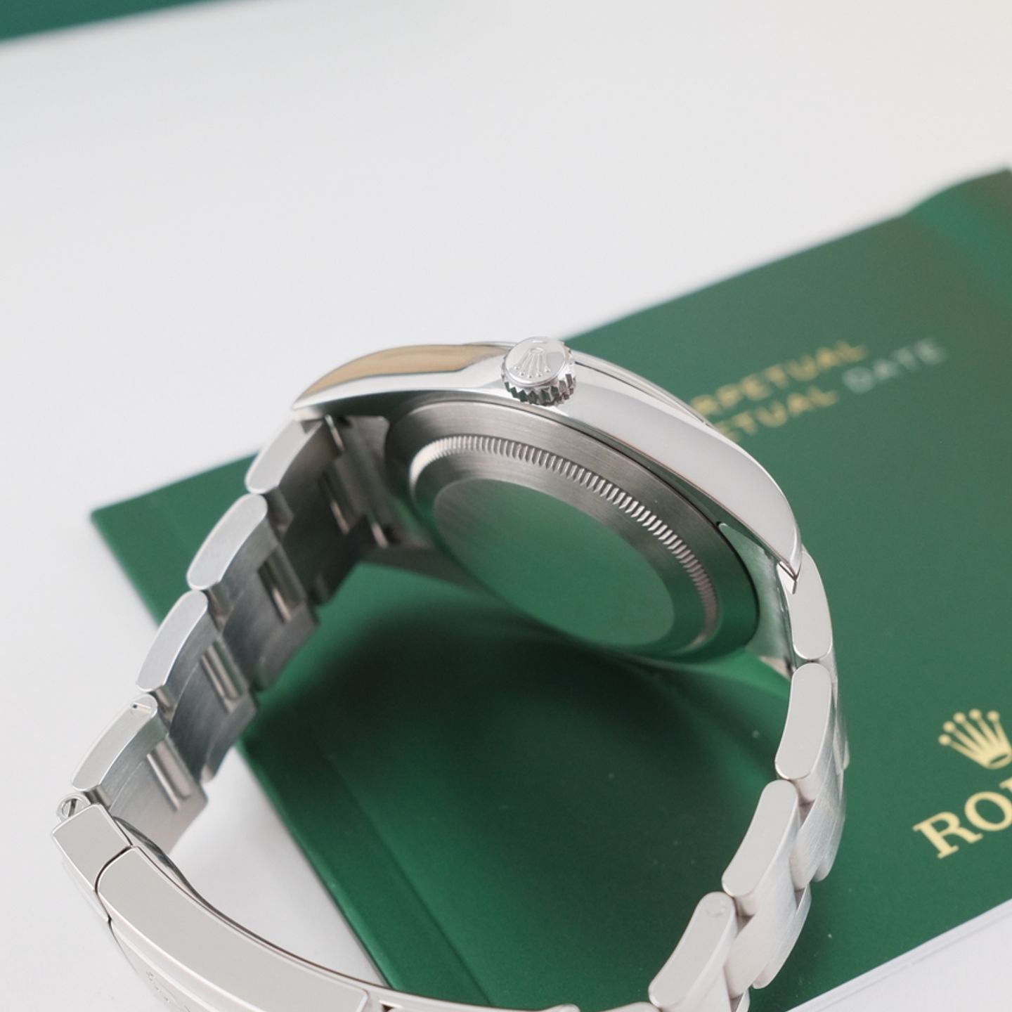 Rolex Oyster Perpetual 39 114300 - (4/8)