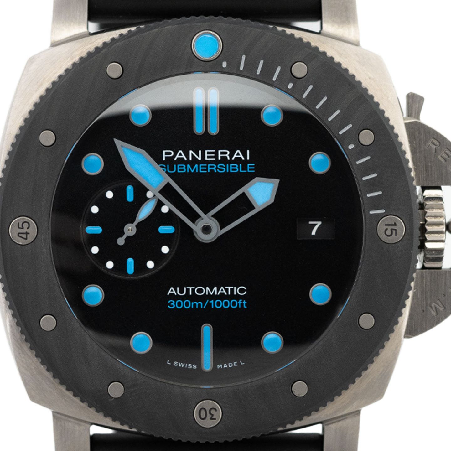 Panerai Luminor Submersible PAM00799 (2020) - Black dial 47 mm Carbon case (2/5)