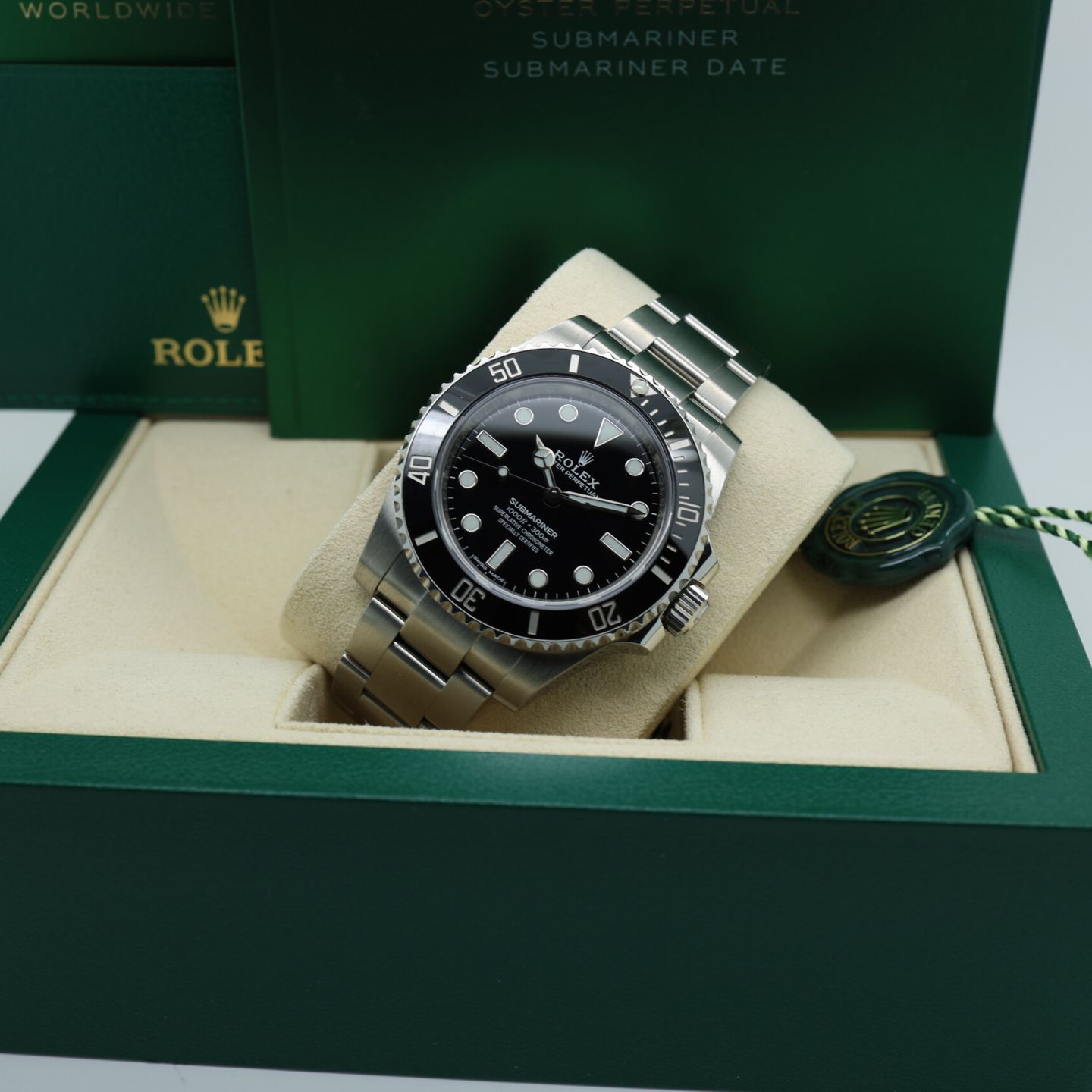 Rolex Submariner No Date 114060 (2018) - Zwart wijzerplaat 40mm Staal (7/8)