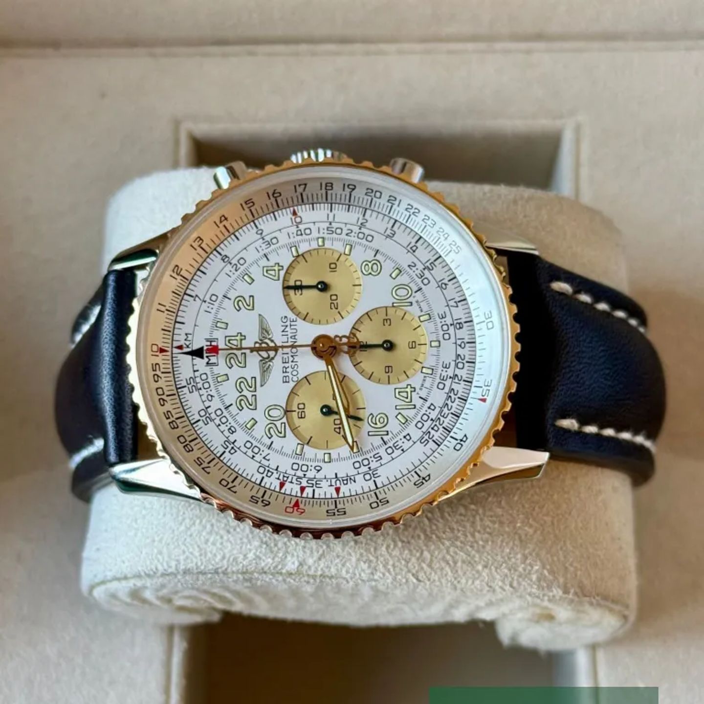 Breitling Navitimer Cosmonaute D12022 - (5/8)