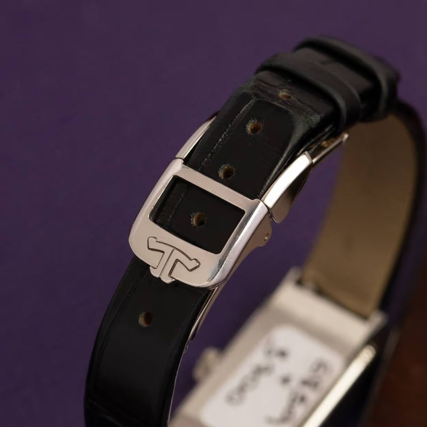 Jaeger-LeCoultre Reverso 200.8.47 (2010) - Silver dial 16 mm Steel case (2/4)