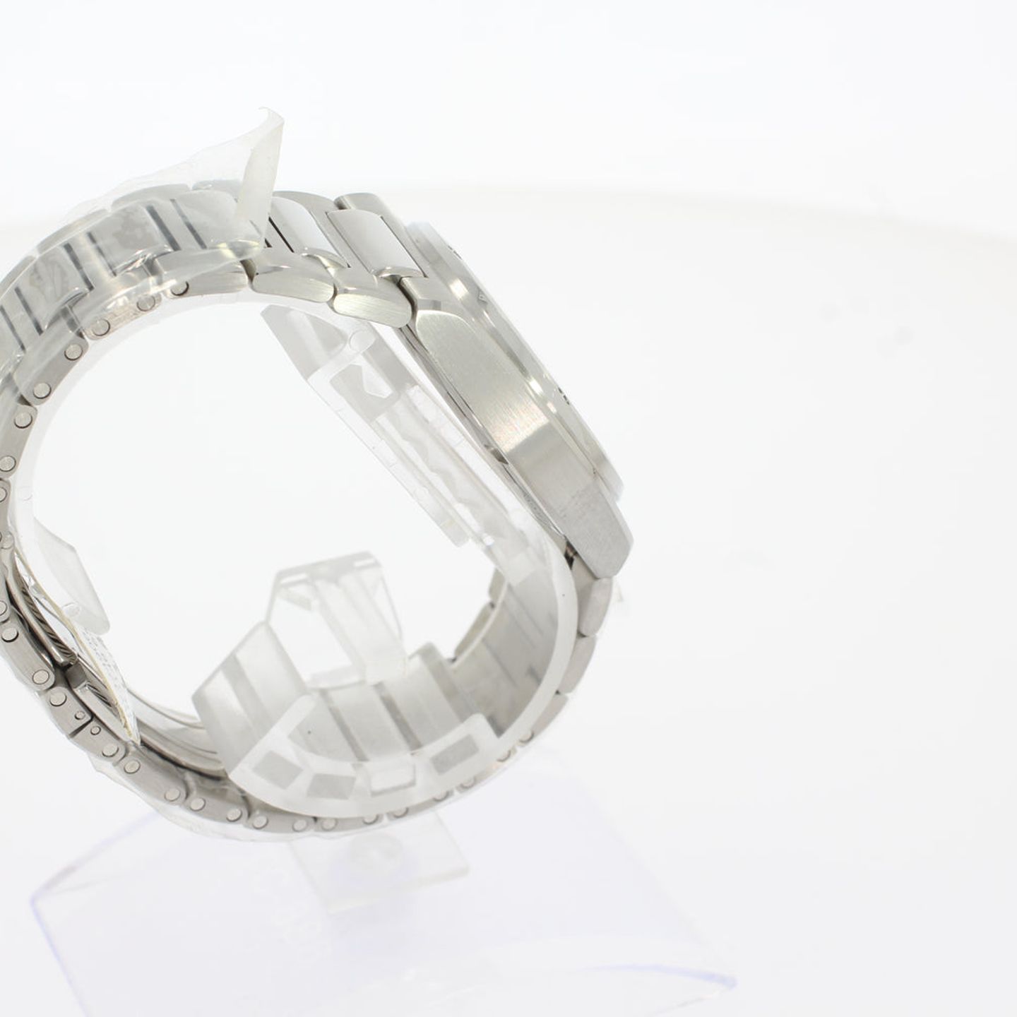 IWC Ingenieur Automatic IW324906 (2025) - Black dial 35 mm Steel case (4/5)