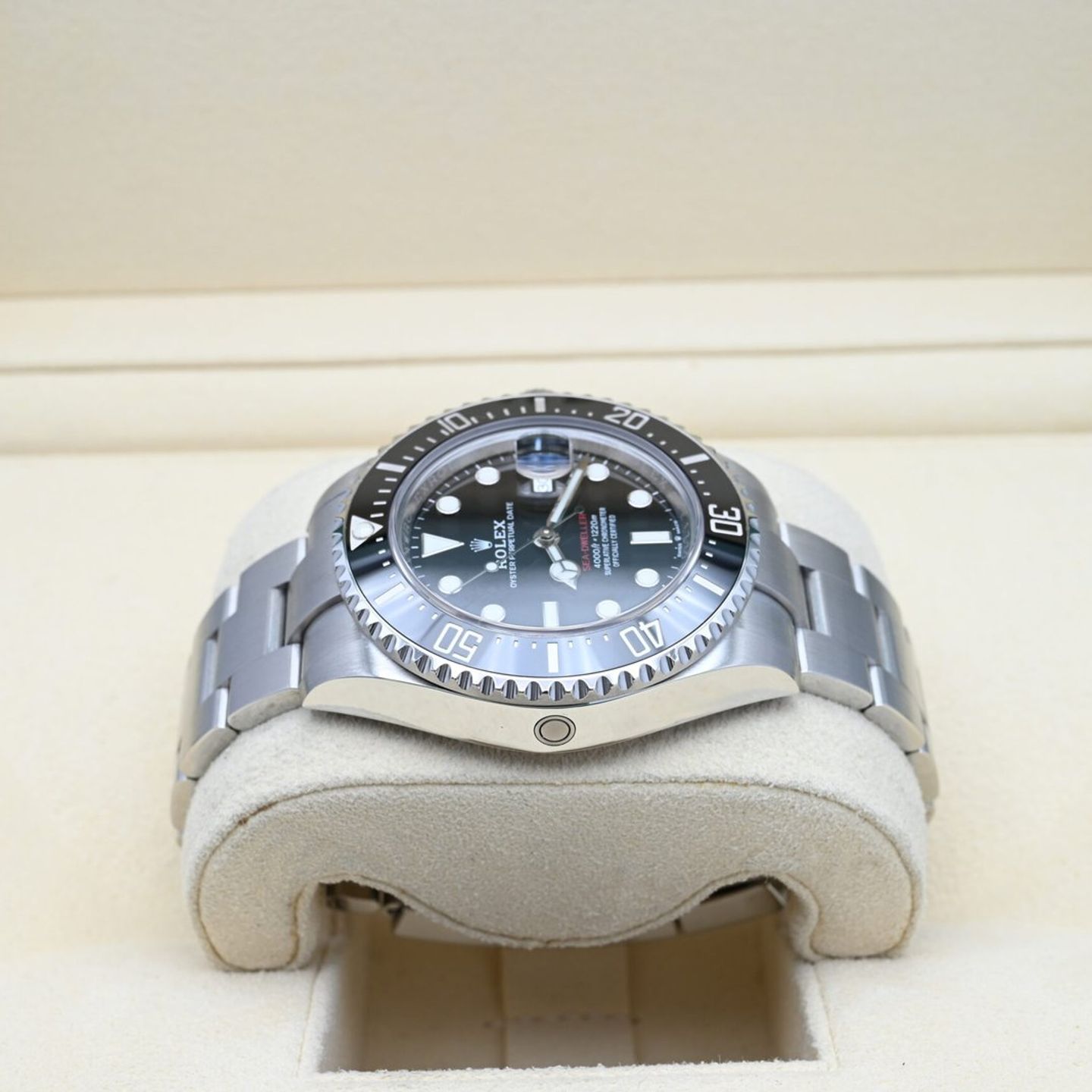 Rolex Sea-Dweller 126600 - (3/7)