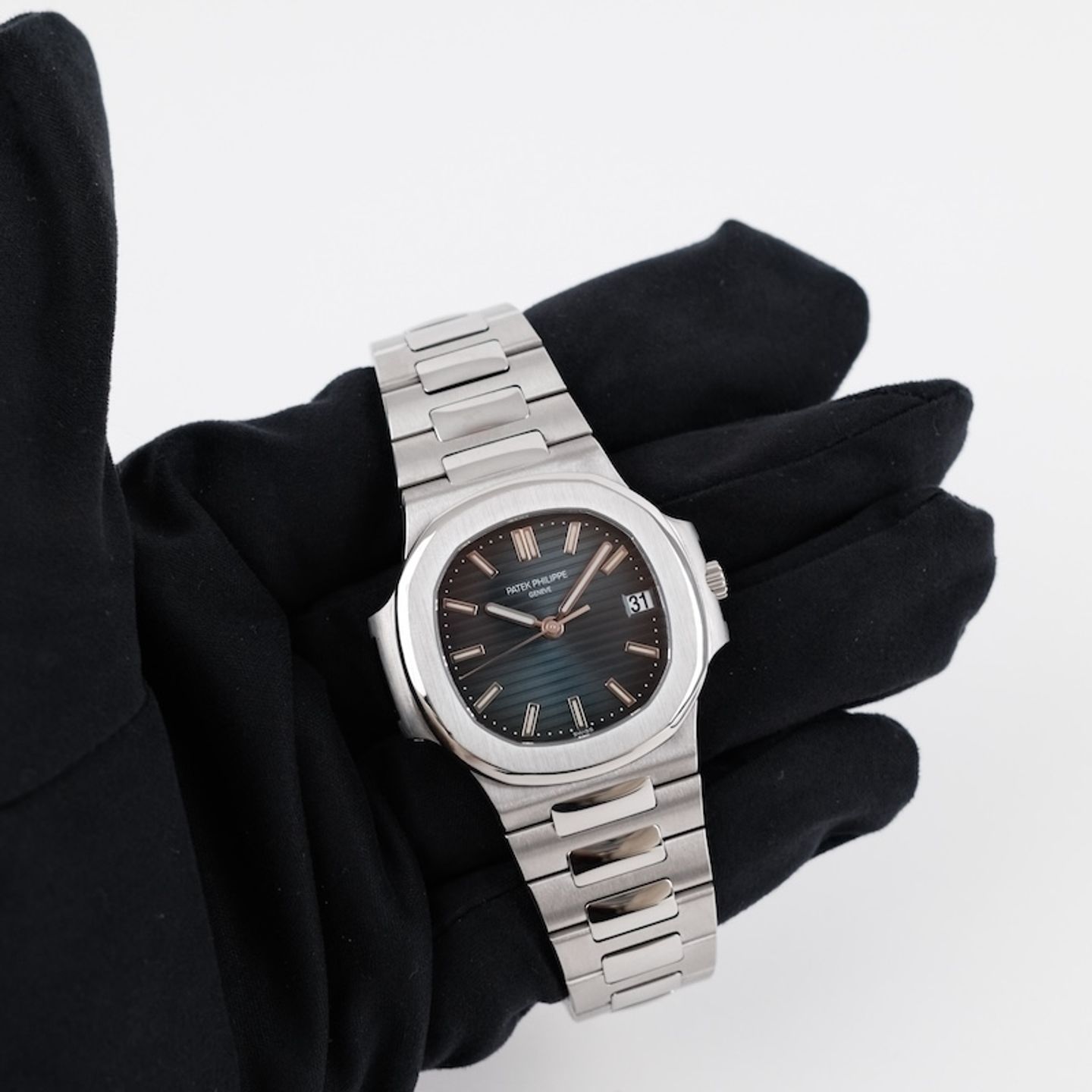 Patek Philippe Nautilus 5800/1A-001 (2007) - Blue dial 38 mm Steel case (5/8)