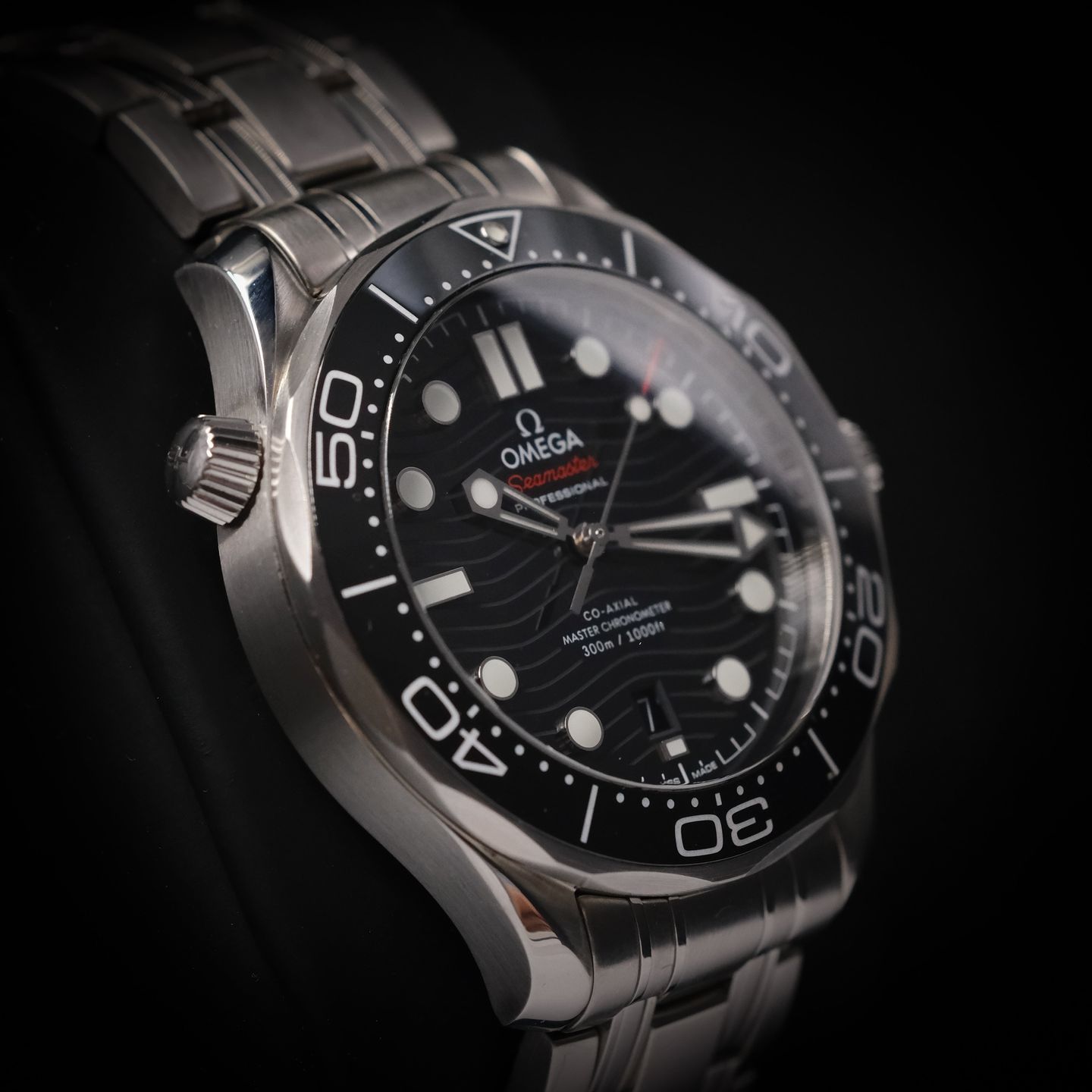 Omega Seamaster Diver 300 M 210.30.42.20.01.001 (2024) - Zwart wijzerplaat 42mm Staal (3/3)