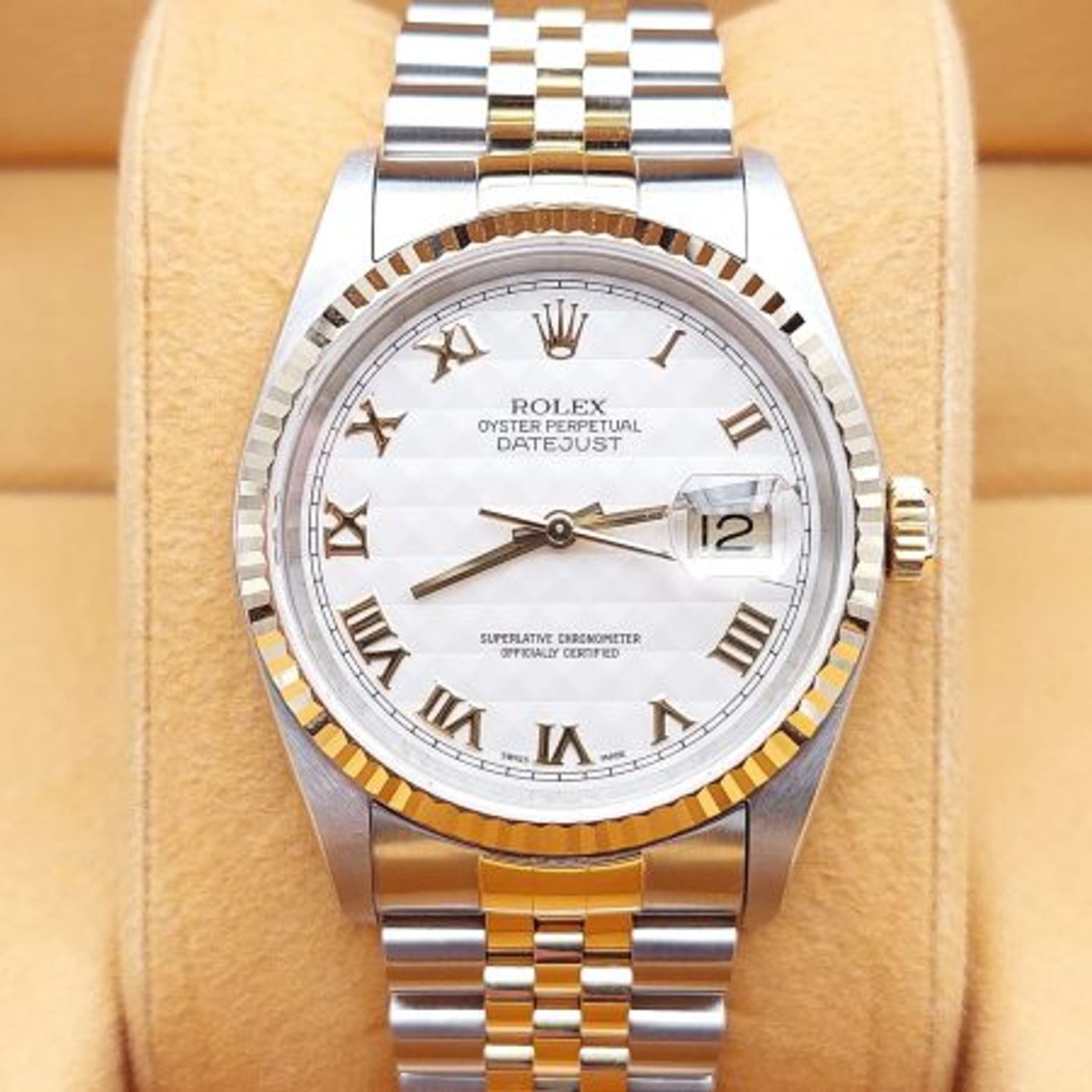 Rolex Datejust 36 16233 (1992) - White dial 36 mm Gold/Steel case (1/8)