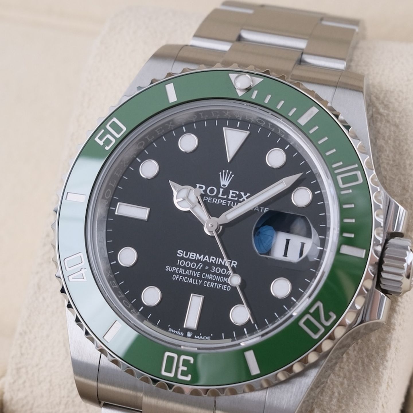 Rolex Submariner Date 126610LV (2024) - Black dial 41 mm Steel case (3/8)