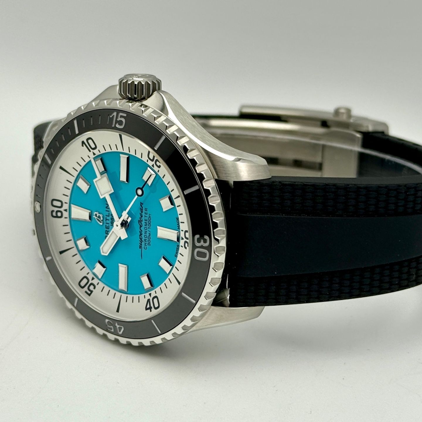 Breitling Superocean 44 A17376211L2S1 (2025) - Turquoise dial 44 mm Steel case (5/8)