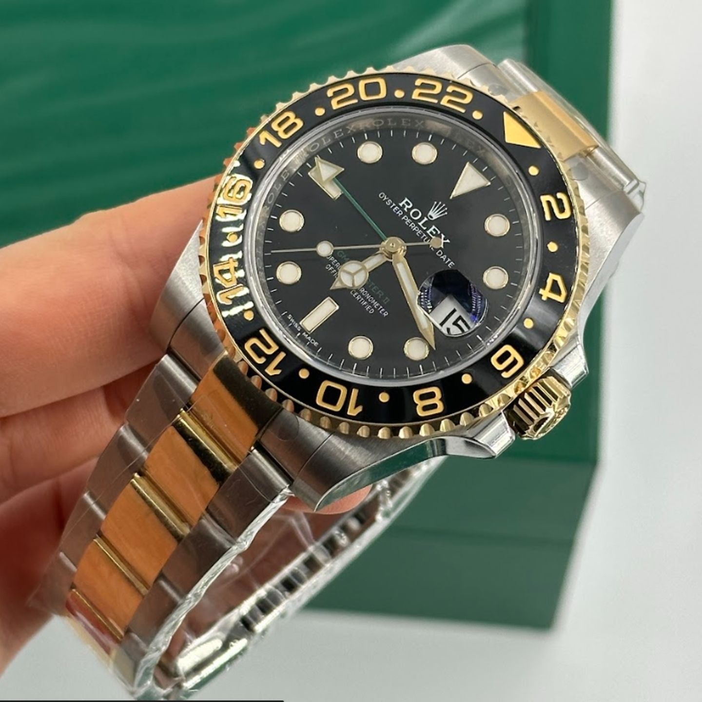 Rolex GMT-Master II 116713LN - (2/4)