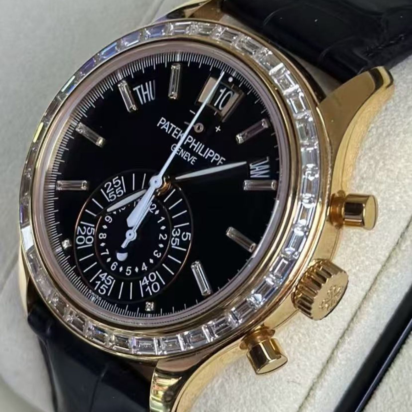 Patek Philippe Annual Calendar Chronograph 5961R-010 - (3/3)