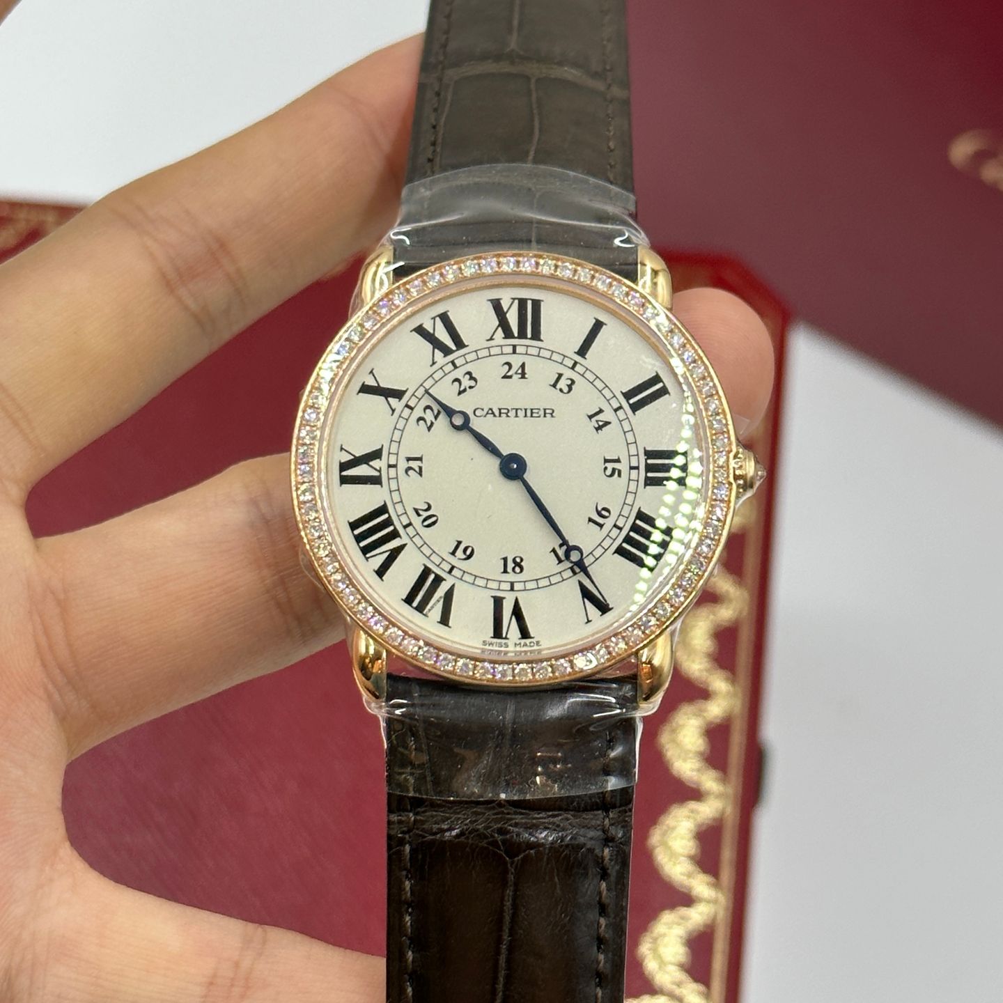 Cartier Ronde Louis Cartier WR000651 (2024) - Zilver wijzerplaat 36mm Roségoud (5/8)