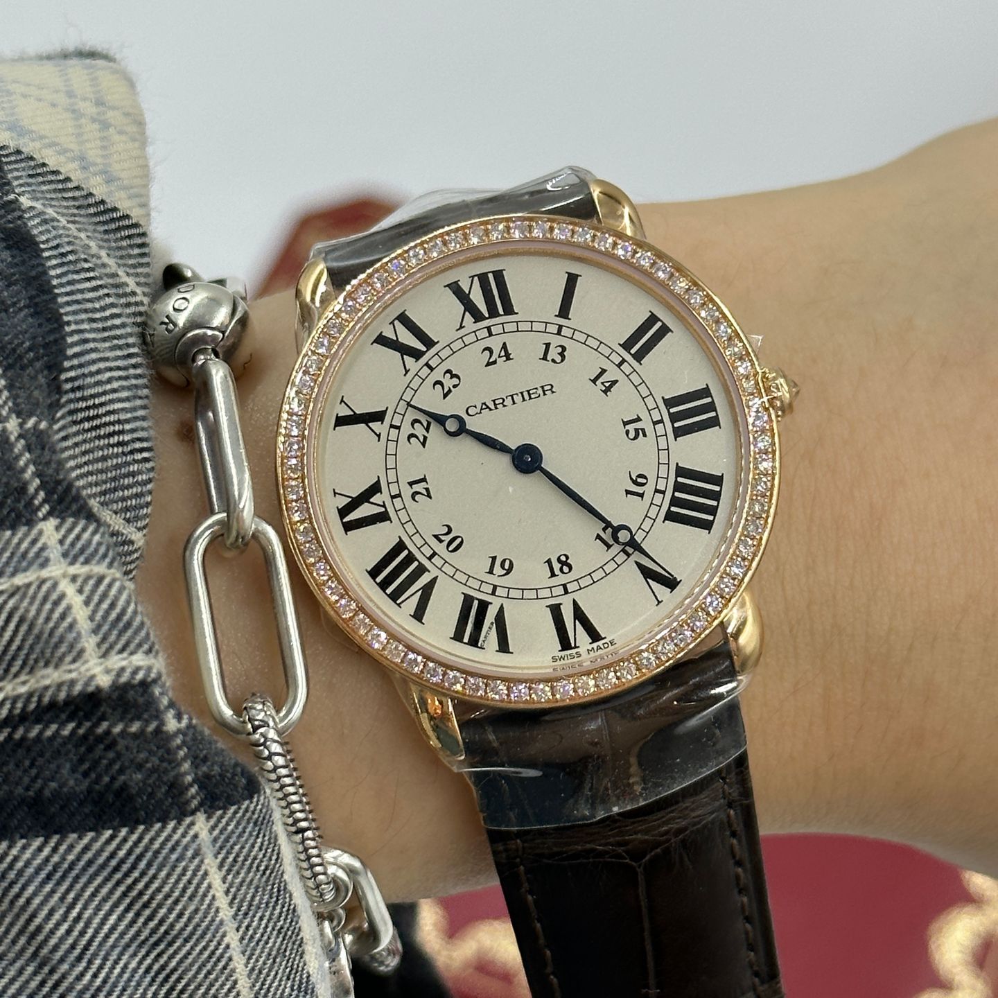 Cartier Ronde Louis Cartier WR000651 (2024) - Zilver wijzerplaat 36mm Roségoud (8/8)