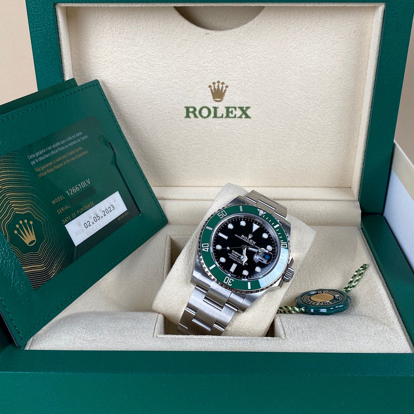 Rolex Submariner Date 126610LV (2023) - Zwart wijzerplaat 41mm Staal (1/8)