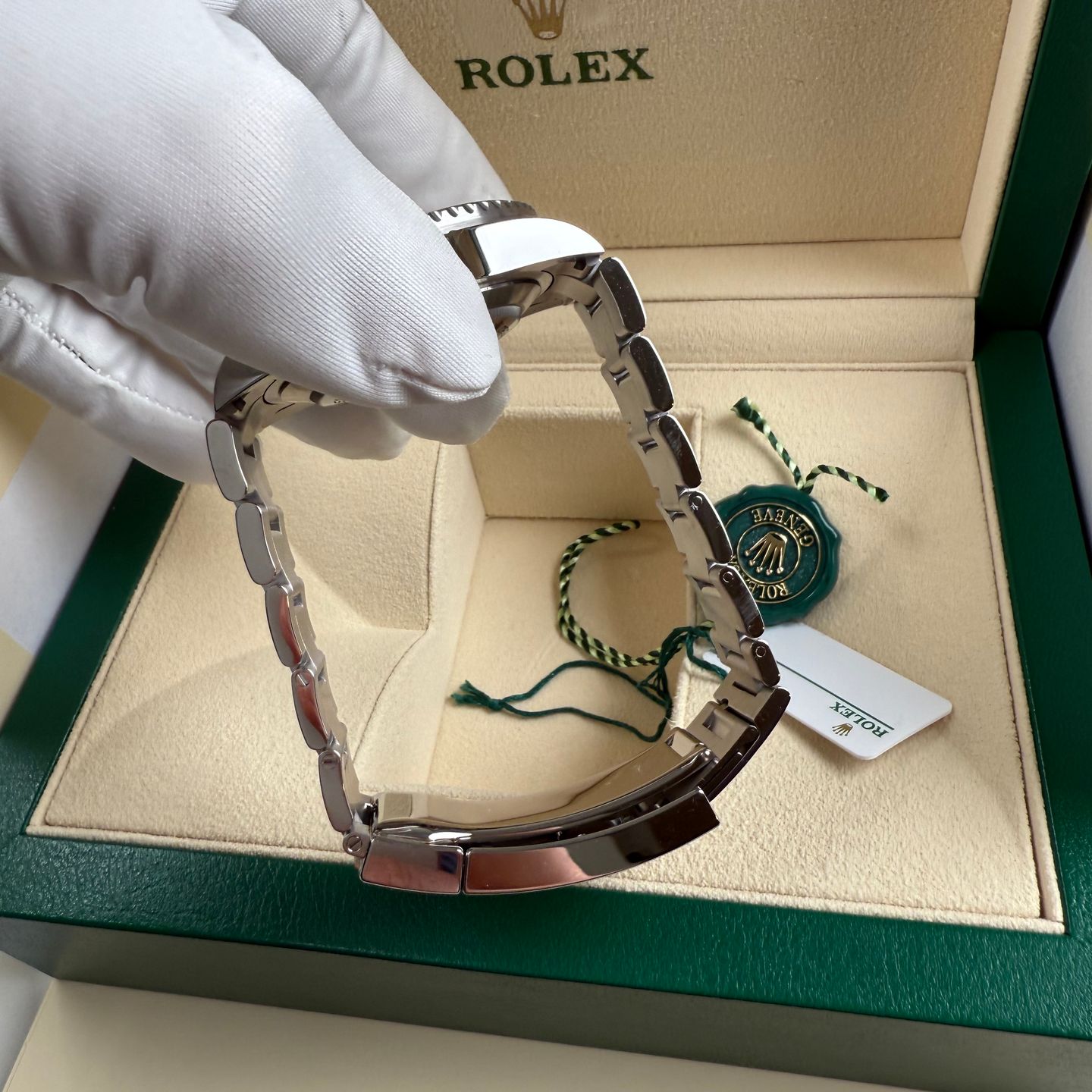 Rolex Sea-Dweller 126600 - (8/8)