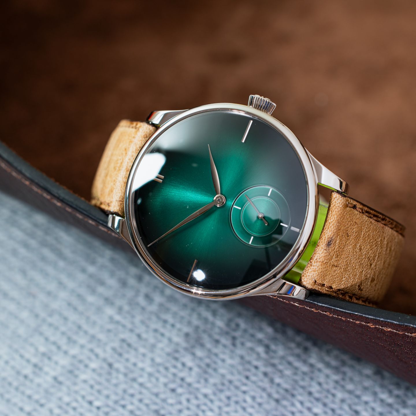 H. Moser & Cie. Venturer 2327-0209 (2017) - 40mm Staal (5/8)