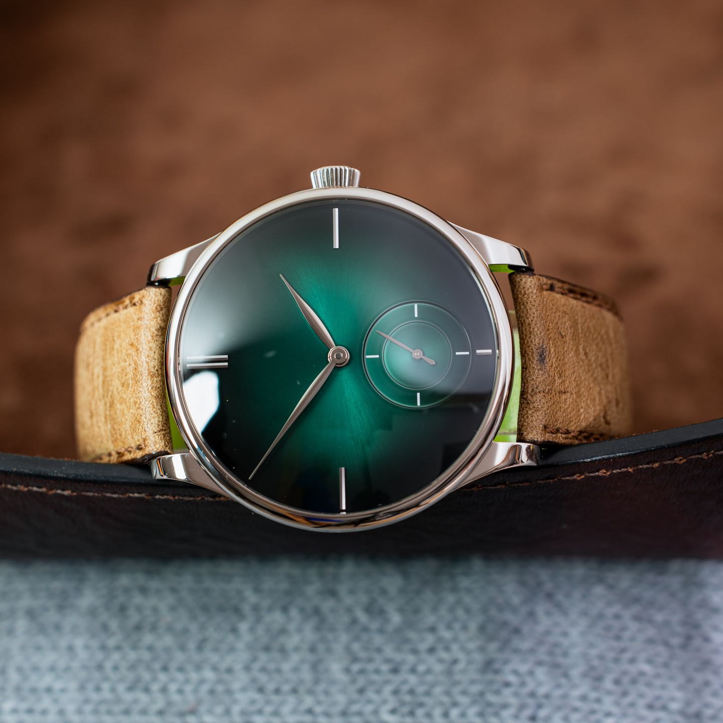 H. Moser & Cie. Venturer 2327-0209 (2017) - 40mm Staal (4/8)