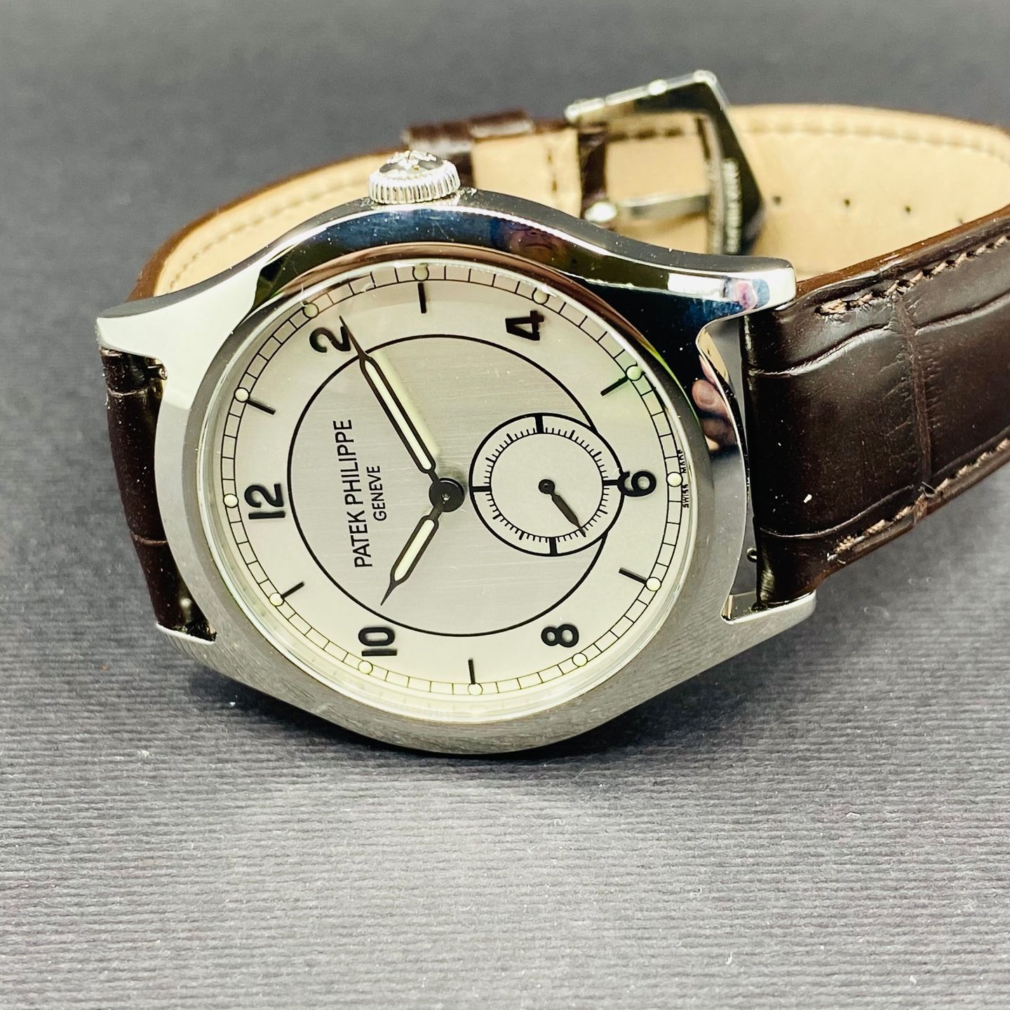 Patek Philippe Calatrava 5565A - (2/6)
