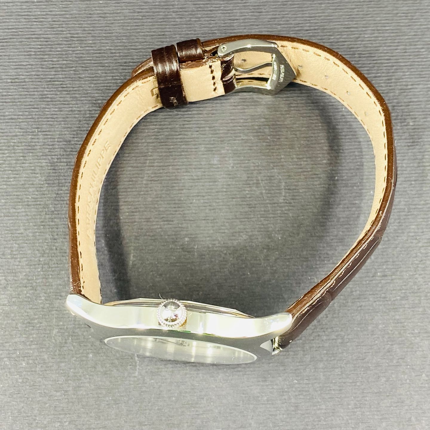 Patek Philippe Calatrava 5565A - (3/6)