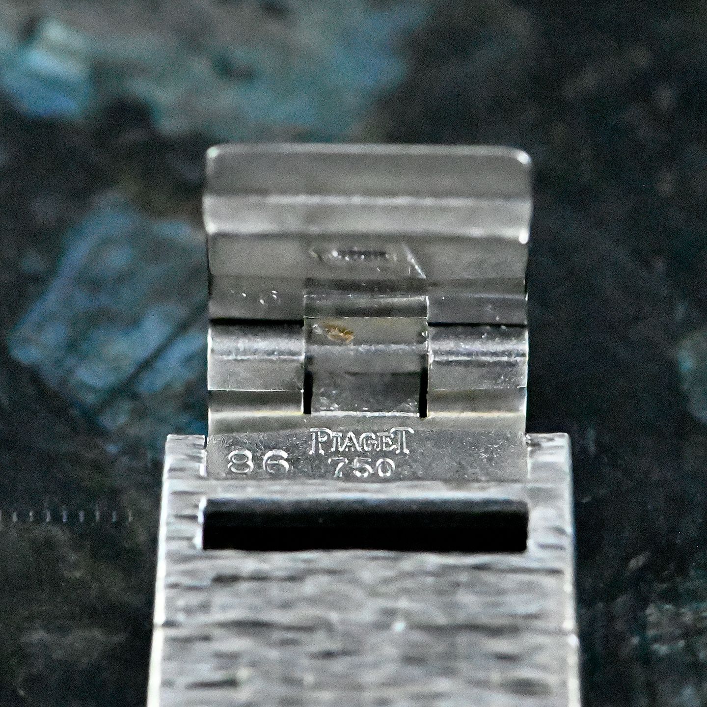 Piaget Vintage 9701 A 6 (1970) - Blauw wijzerplaat 24mm Witgoud (5/8)