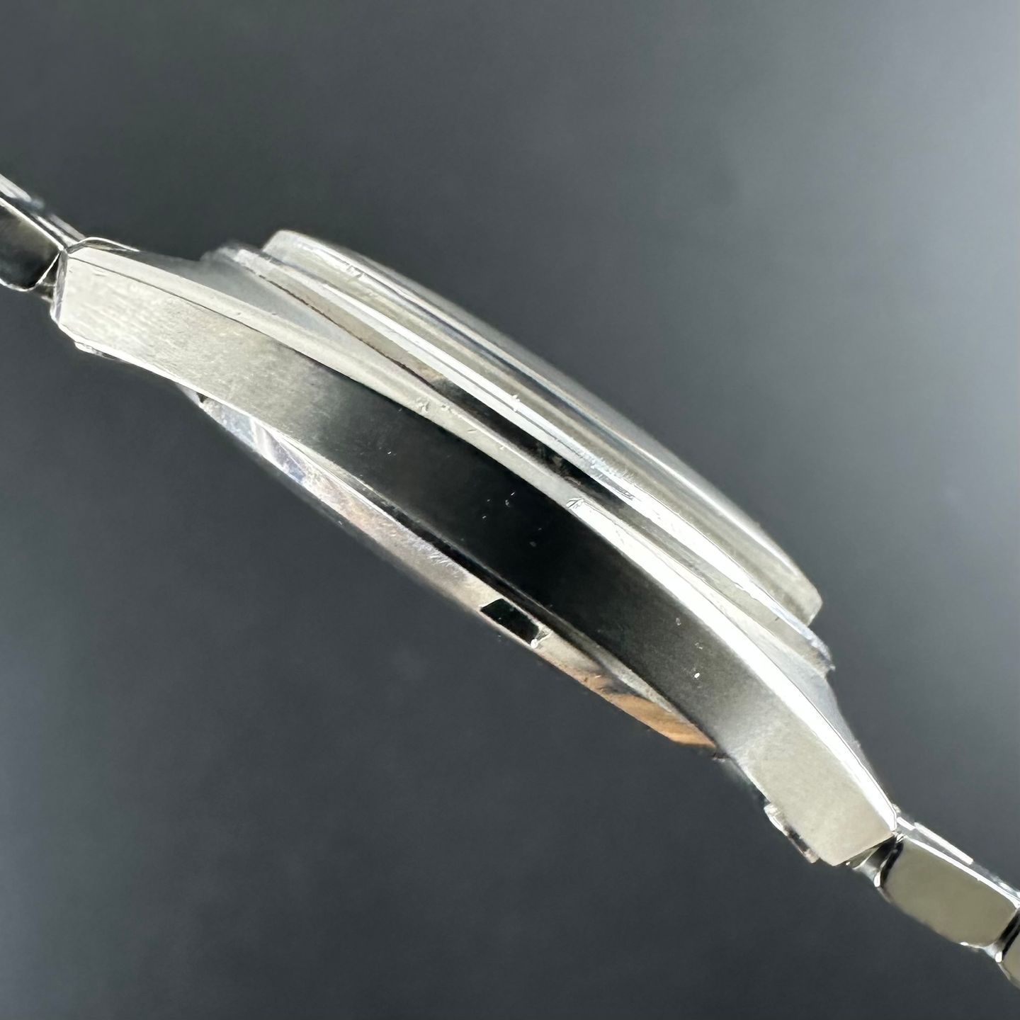 Omega Constellation 168.017 (1968) - Silver dial 35 mm Steel case (6/8)