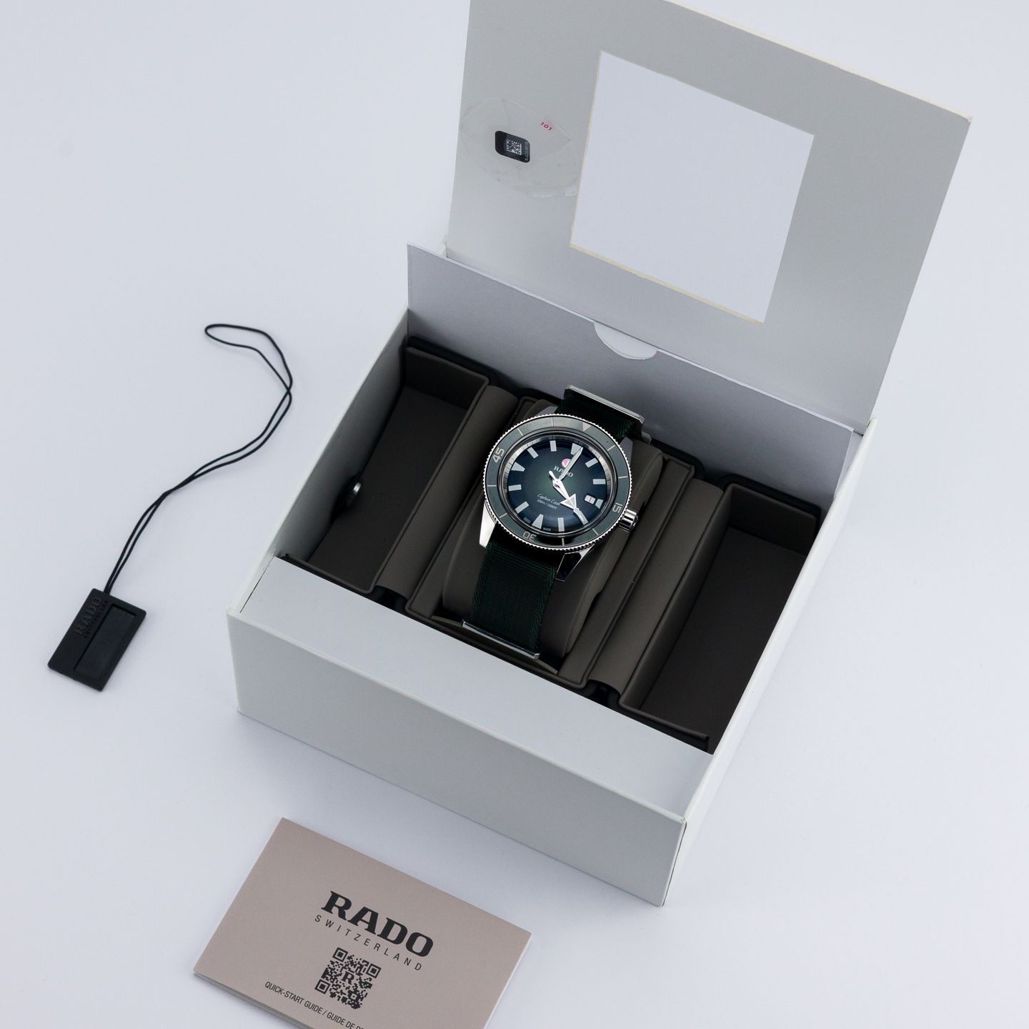 Rado HyperChrome Captain Cook R32105319 - (2/8)