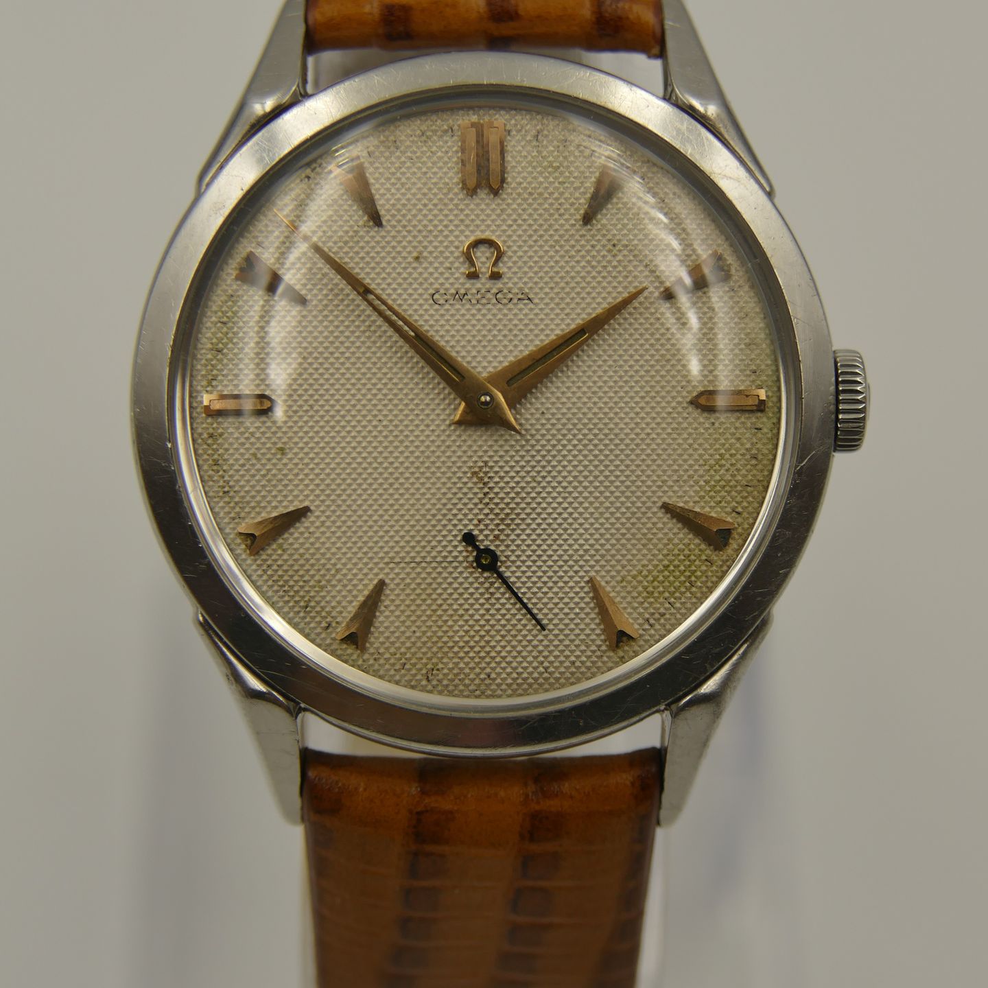 Omega Vintage ref. 2605 12 spider lugs cal 266 steel 36mm - (2/8)