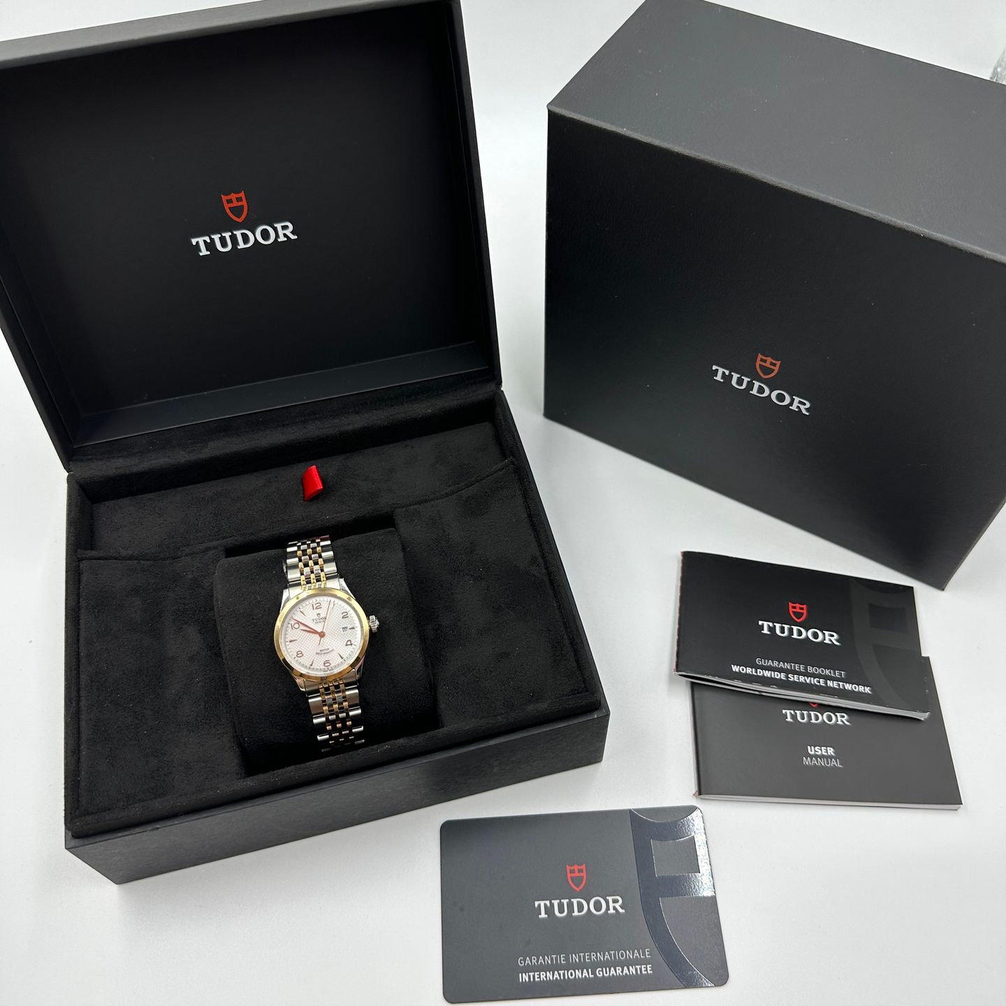 Tudor 1926 91351-0001 - (2/8)