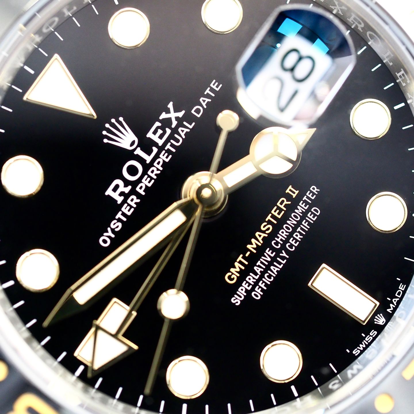 Rolex GMT-Master II 126713GRNR - (2/5)