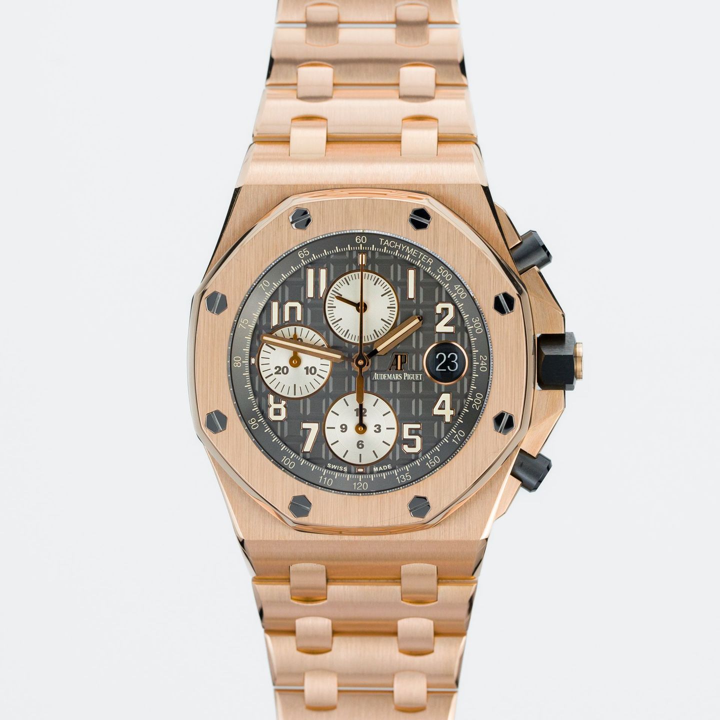 Audemars Piguet Royal Oak Offshore Chronograph 26470OR.OO.1000OR.02 (2020) - Grijs wijzerplaat 42mm Roségoud (1/7)
