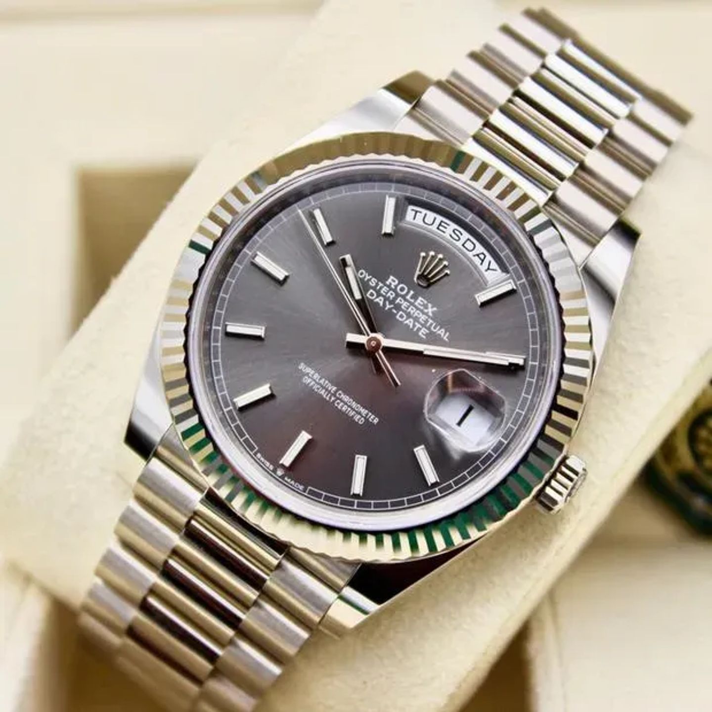 Rolex Day-Date 40 228239 - (3/6)