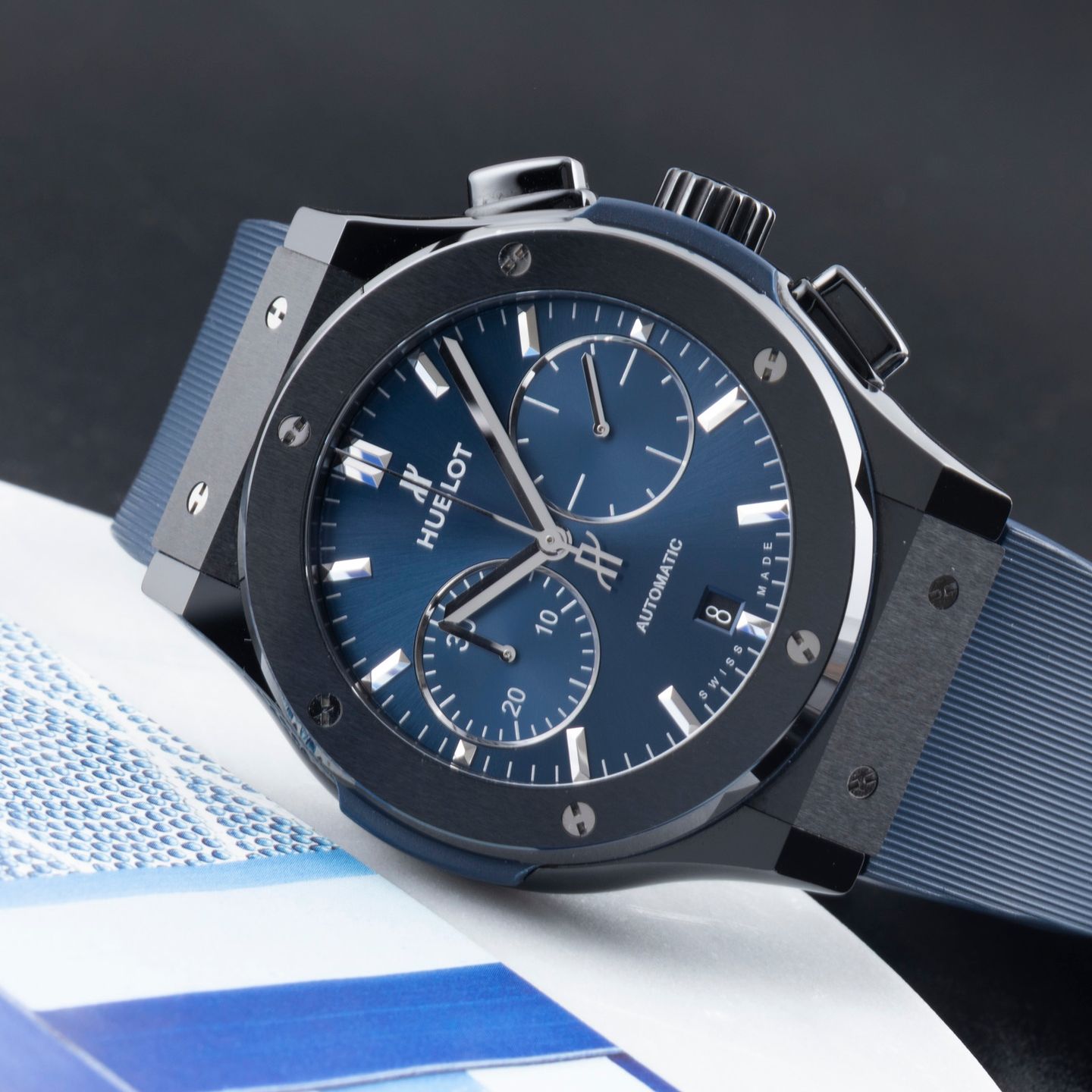Hublot Classic Fusion Blue 521.CM.7170.RX (2022) - Blauw wijzerplaat 45mm Keramiek (2/8)