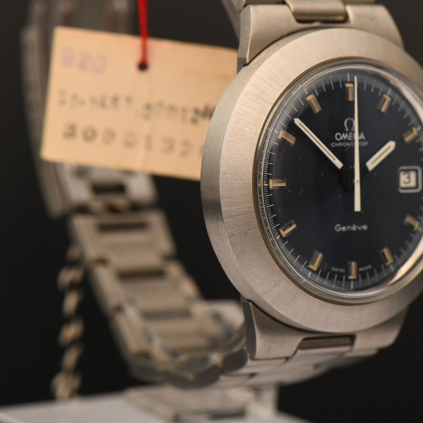 Omega Genève 146.012 (1969) - Blauw wijzerplaat 42mm Staal (4/8)