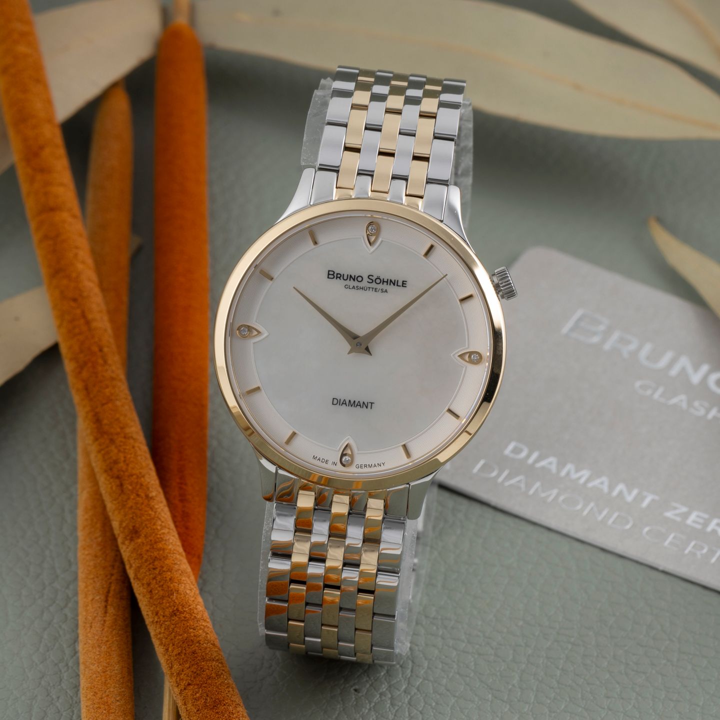 Bruno Söhnle Bologna 17-23213-292 (2025) - Wit wijzerplaat 35mm Goud/Staal (1/8)