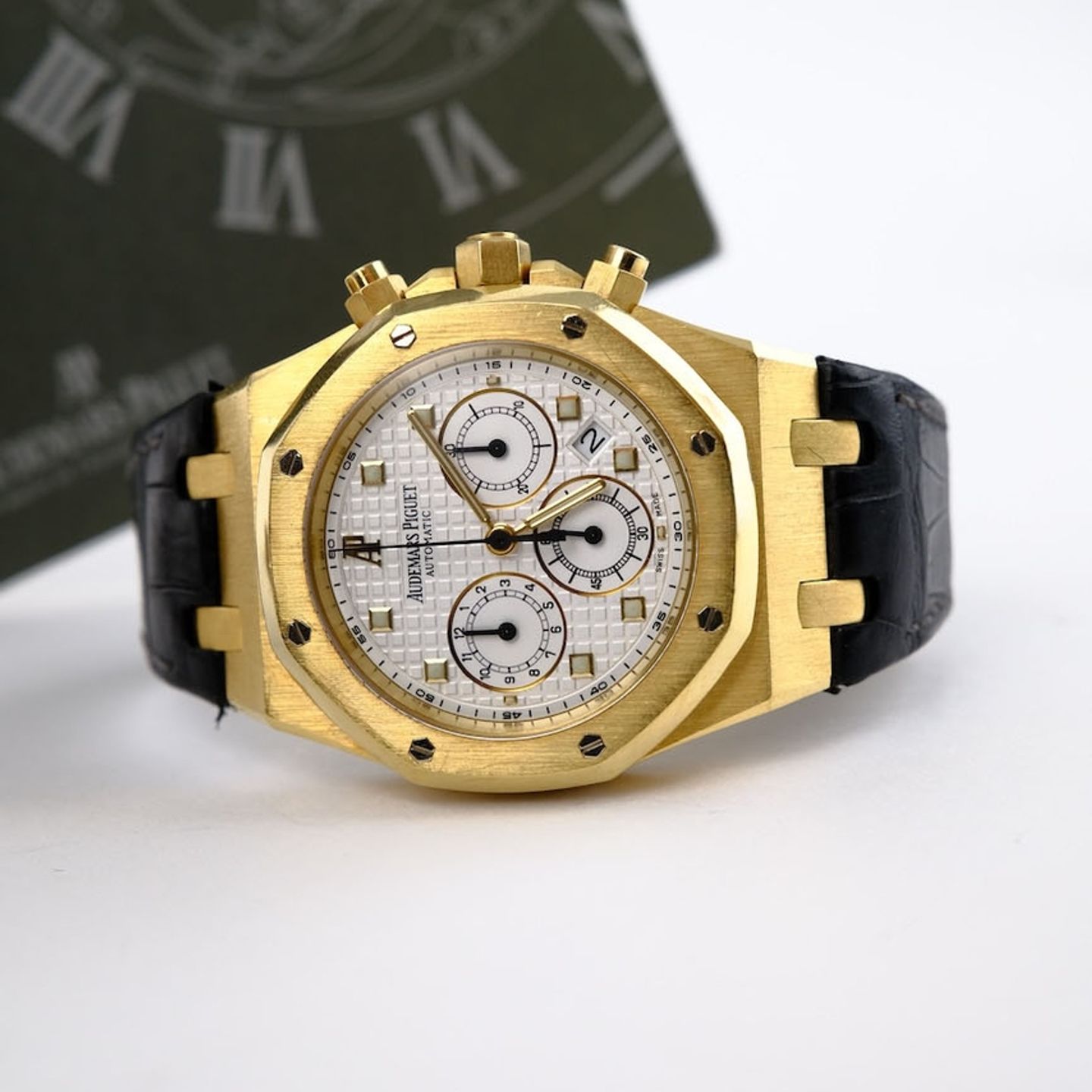 Audemars Piguet Royal Oak Chronograph 26022BA - (4/8)