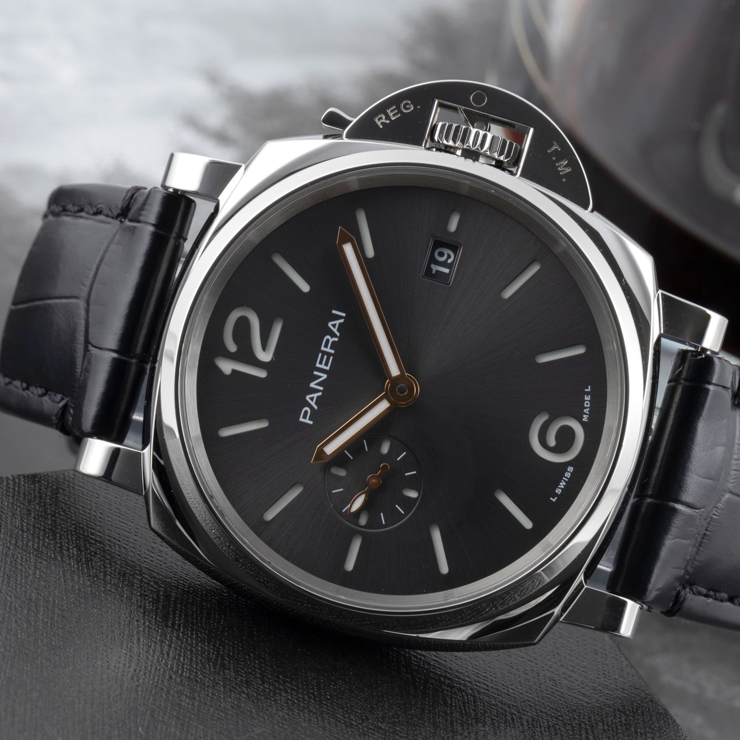Panerai Luminor Due PAM01250 - (2/8)