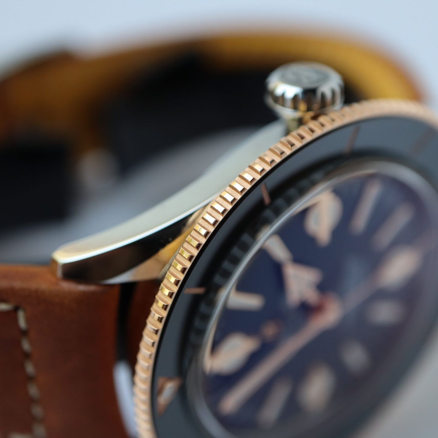 Breitling Superocean Heritage U10370 (2025) - 42 mm Gold/Steel case (7/8)