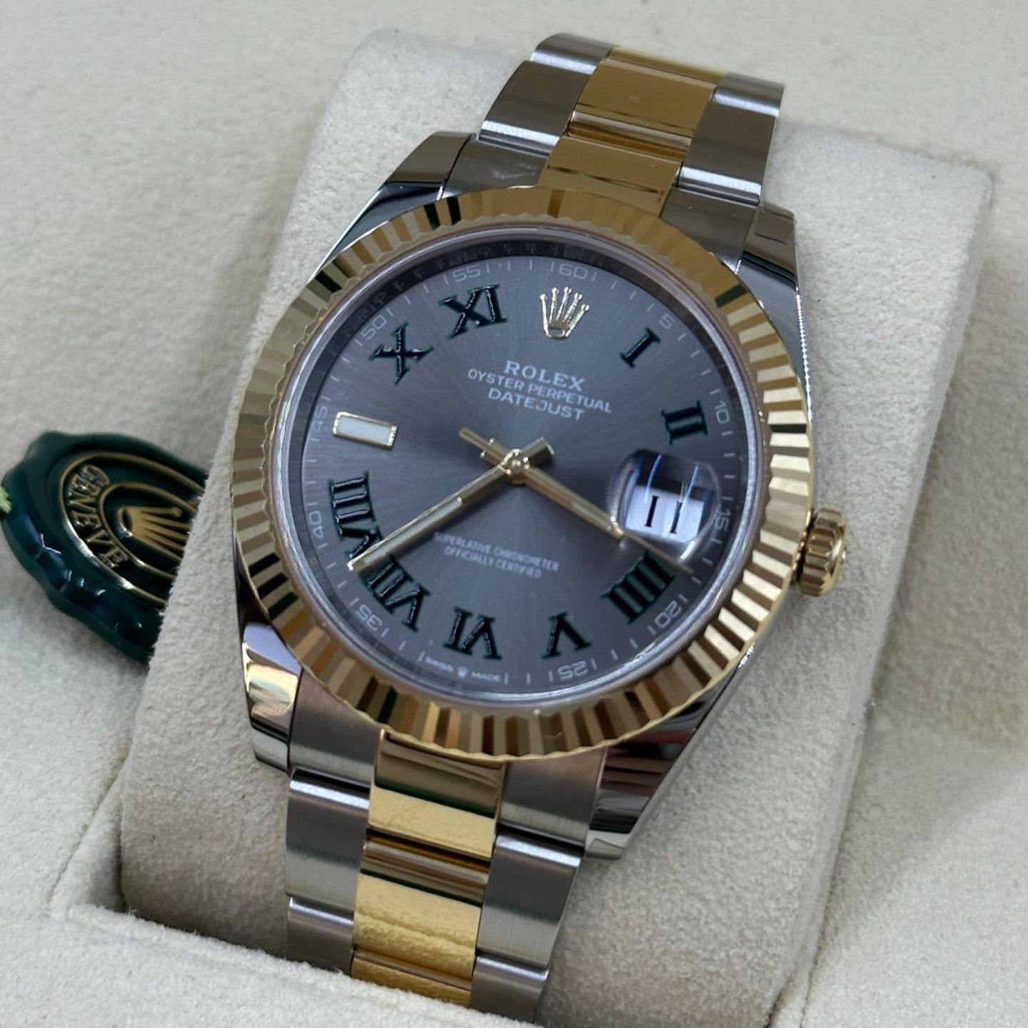 Rolex Datejust 41 126333 (2024) - Grey dial 41 mm Gold/Steel case (6/8)