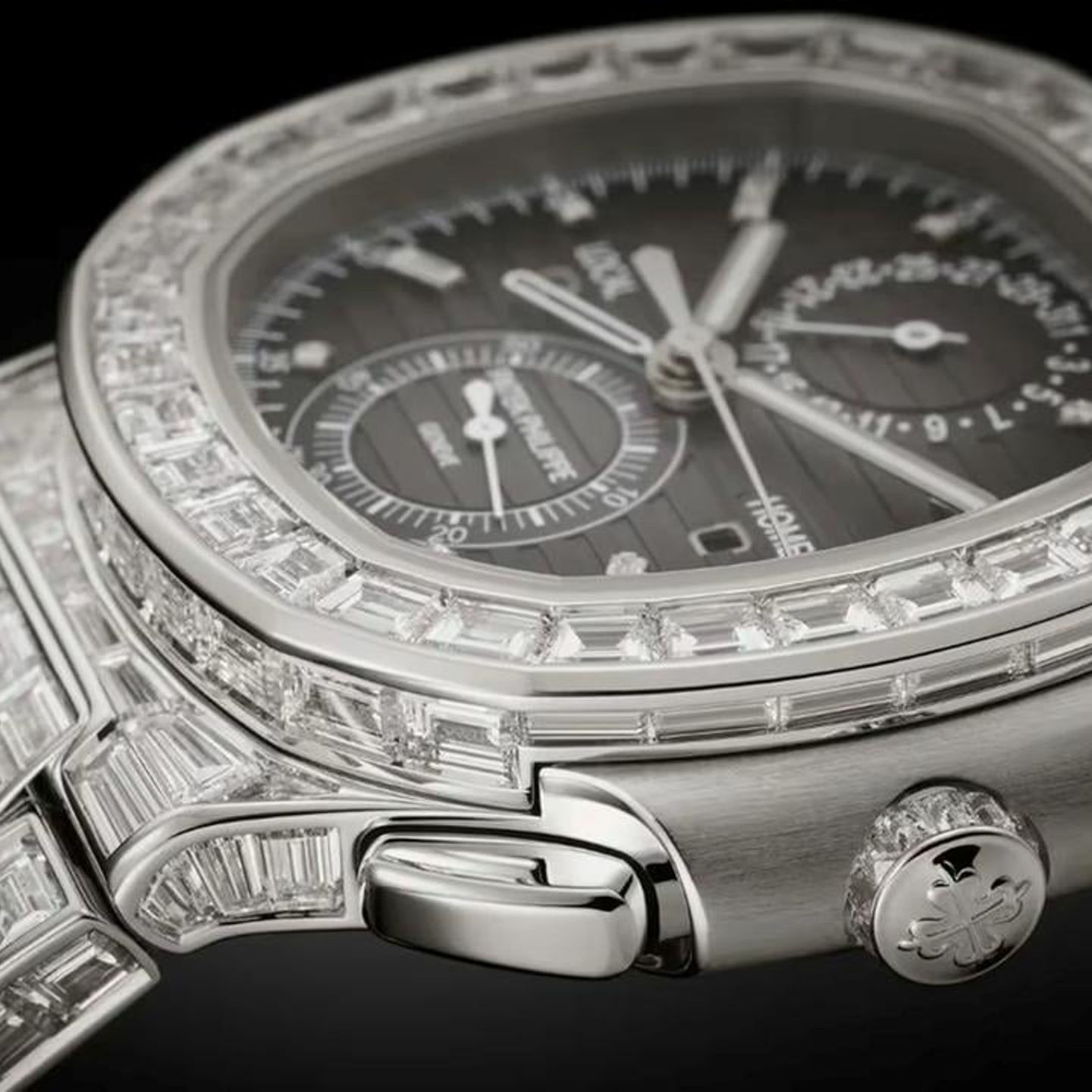 Patek Philippe Nautilus 5990/1400G-001 - (2/5)