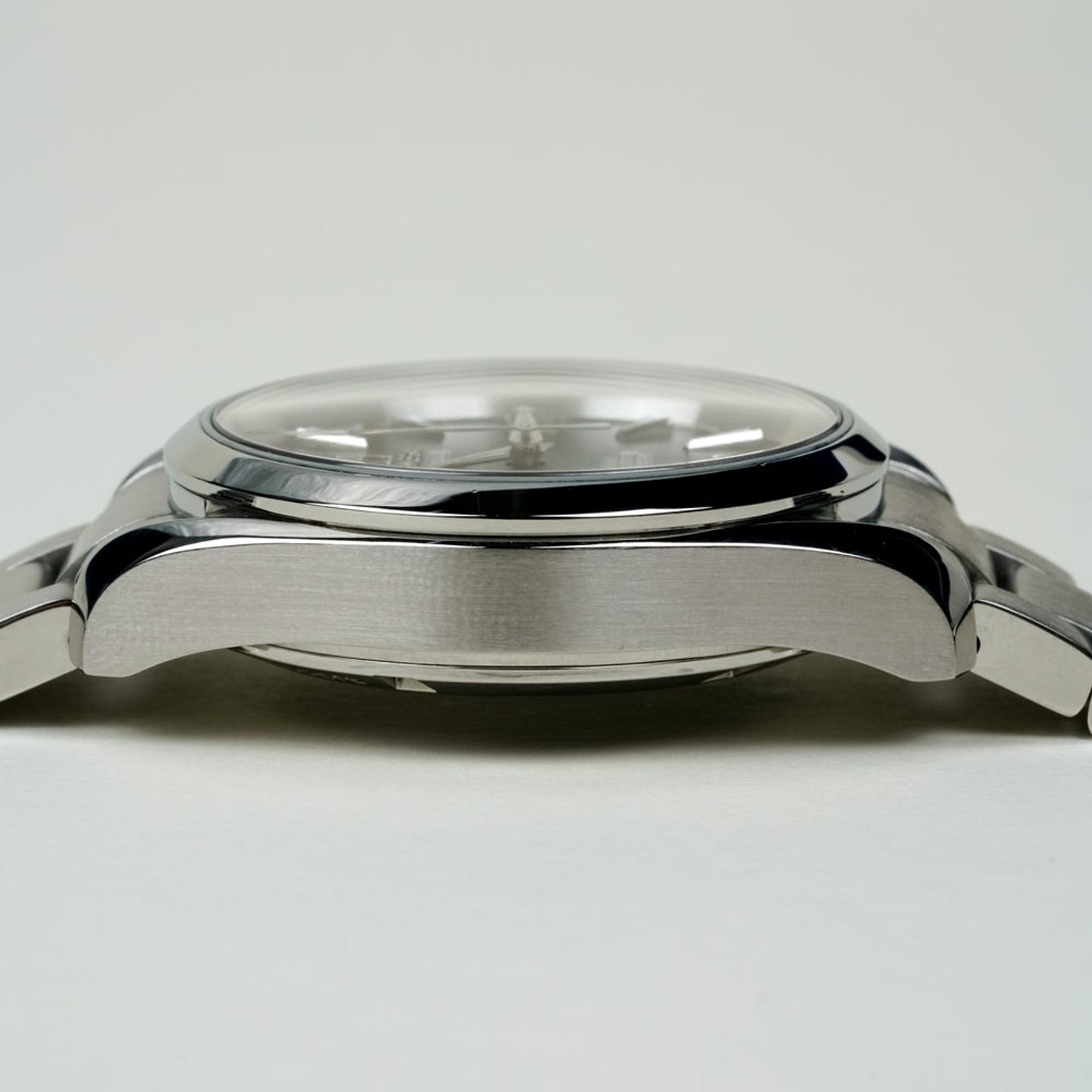 Omega Seamaster Aqua Terra 231.10.39.21.01.001 (2012) - Black dial 39 mm Steel case (8/8)