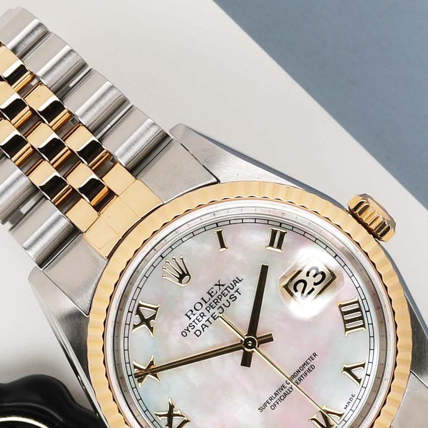 Rolex Datejust 36 16233 (2000) - Pearl dial 36 mm Gold/Steel case (3/7)