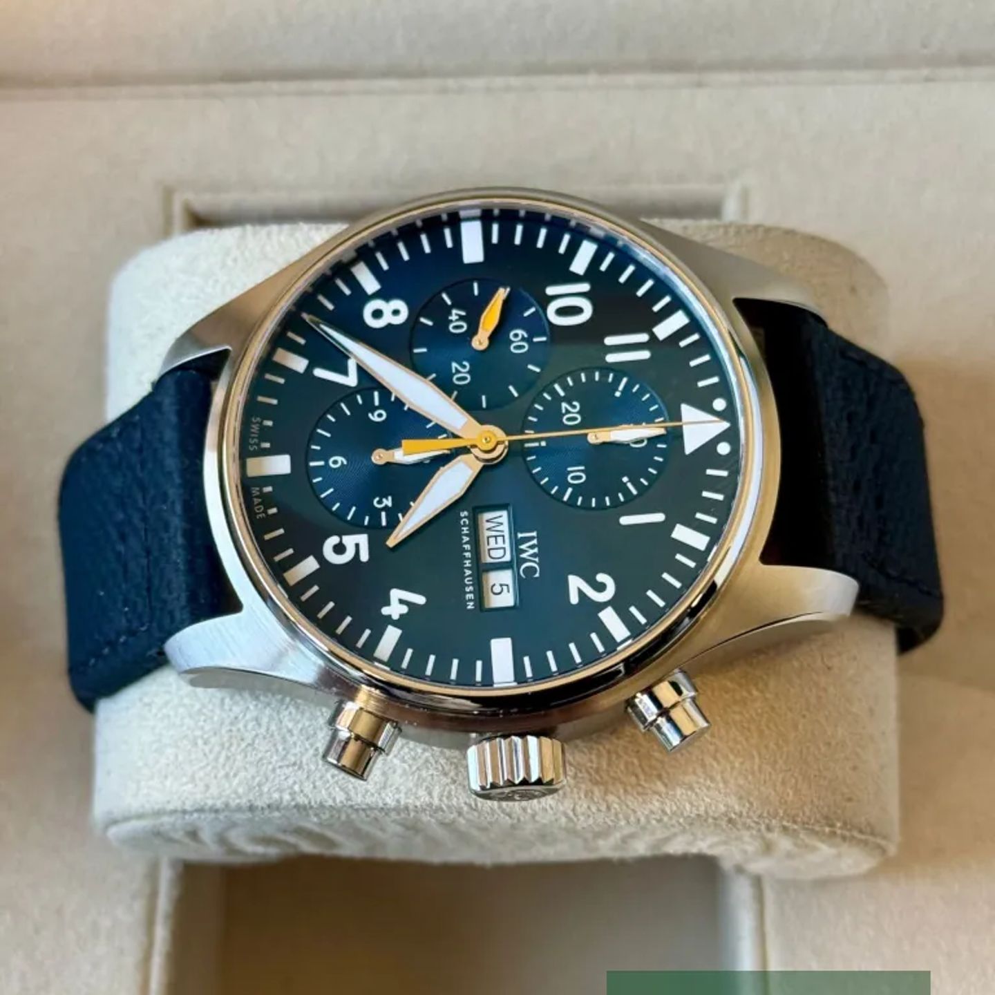 IWC Pilot Chronograph IW377729 - (4/7)