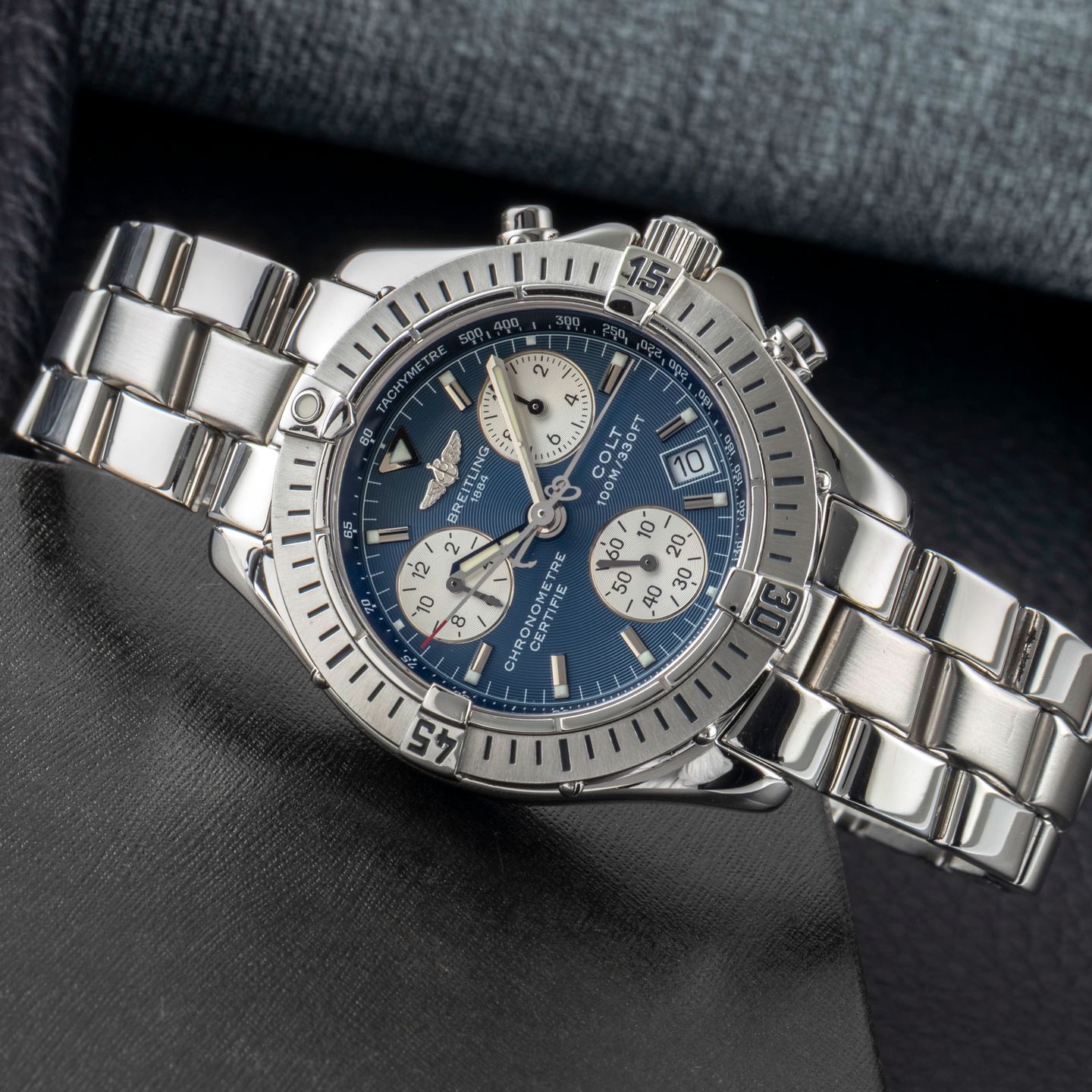 Breitling Colt Chronograph A73350 - (2/8)