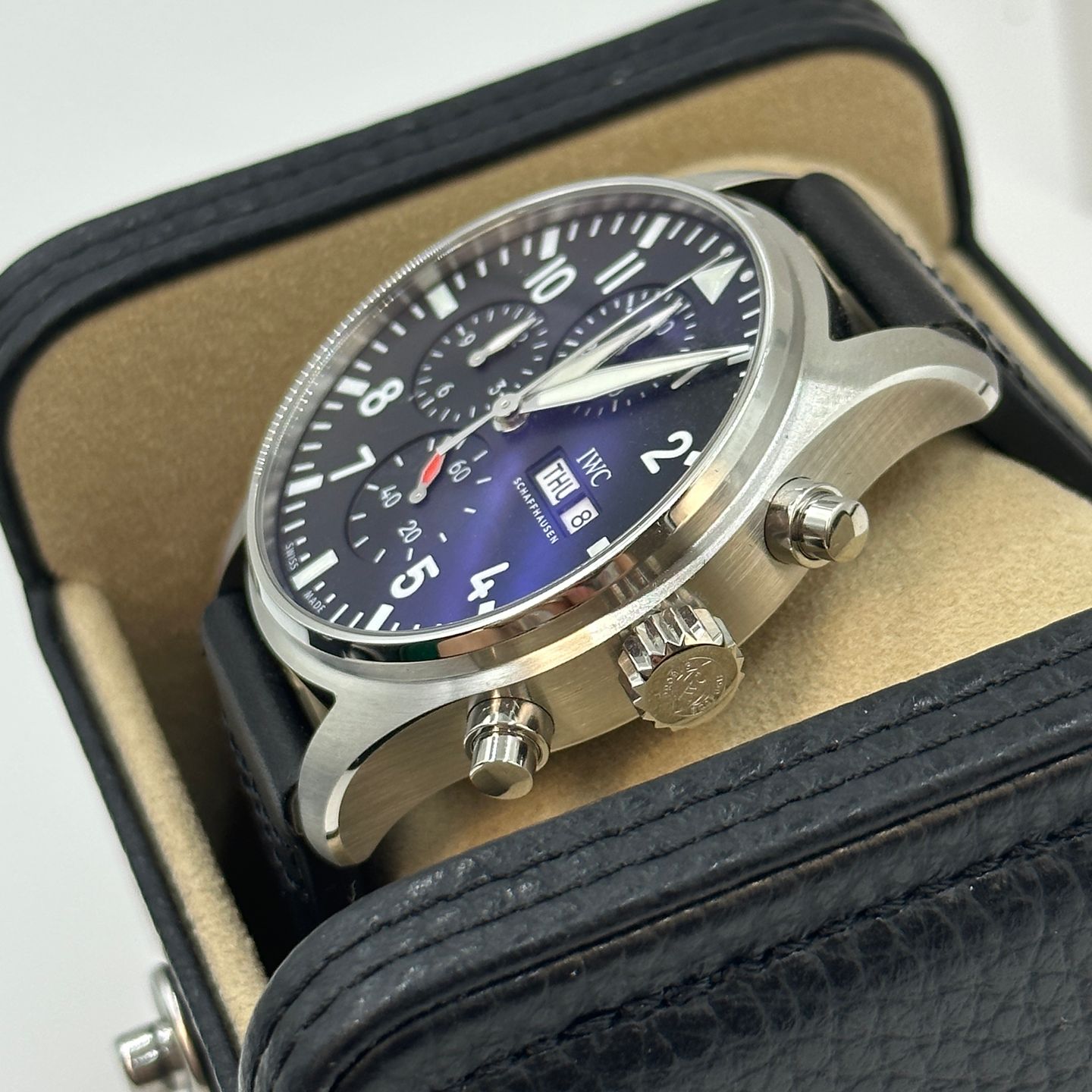 IWC Pilot Chronograph IW378001 (2023) - Zwart wijzerplaat 43mm Staal (3/8)