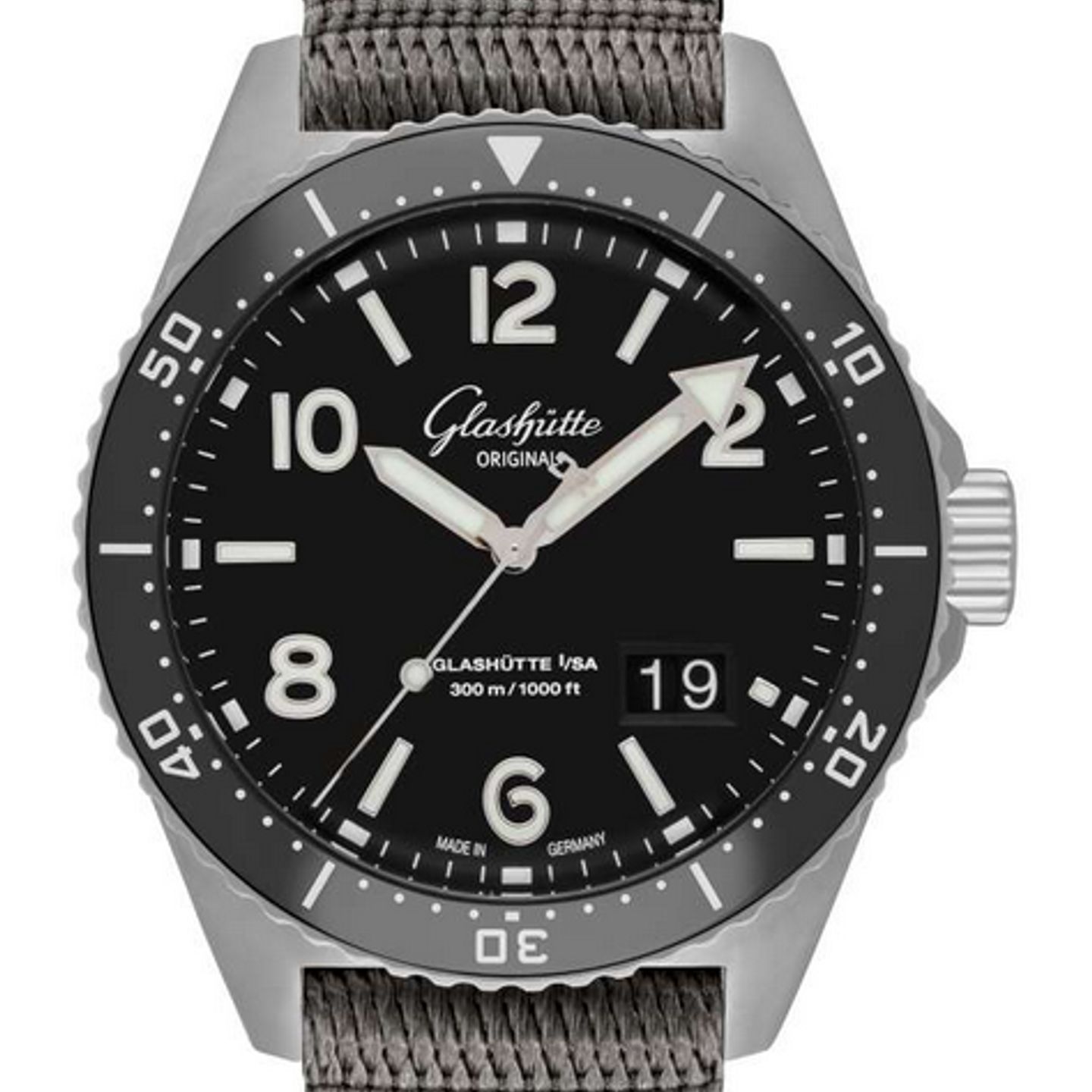 Glashütte Original SeaQ Panorama Date 1-36-13-01-80-34 (2024) - Black dial 43 mm Steel case (1/1)