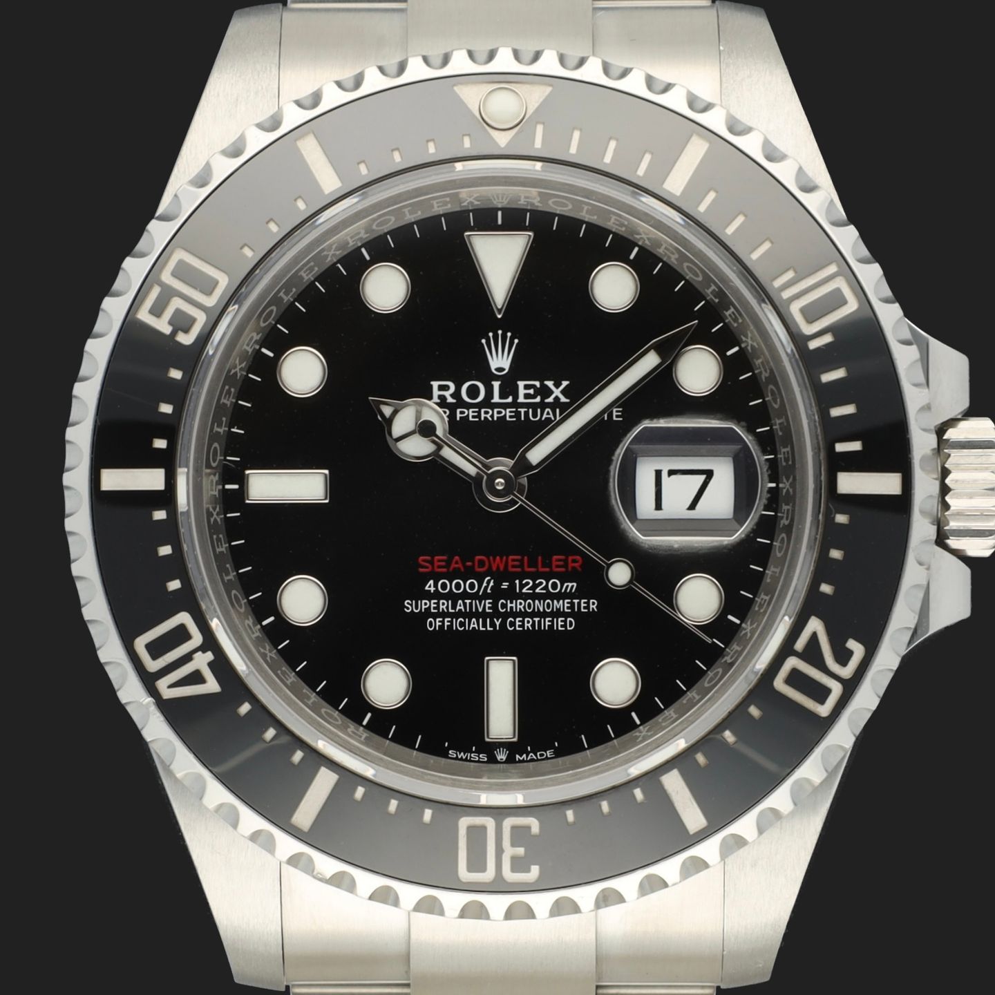 Rolex Sea-Dweller 126600 (2019) - Black dial 43 mm Steel case (2/8)
