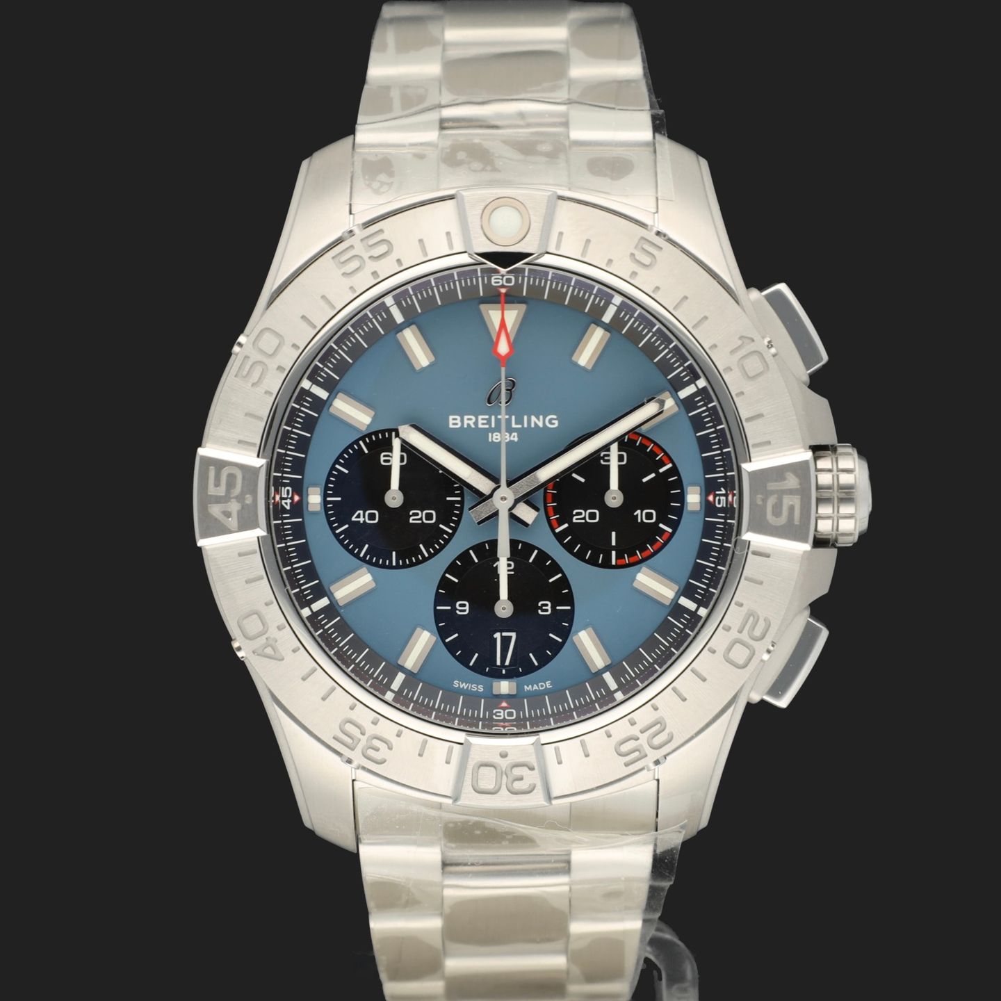 Breitling Avenger AB0147101C1A1 - (3/8)