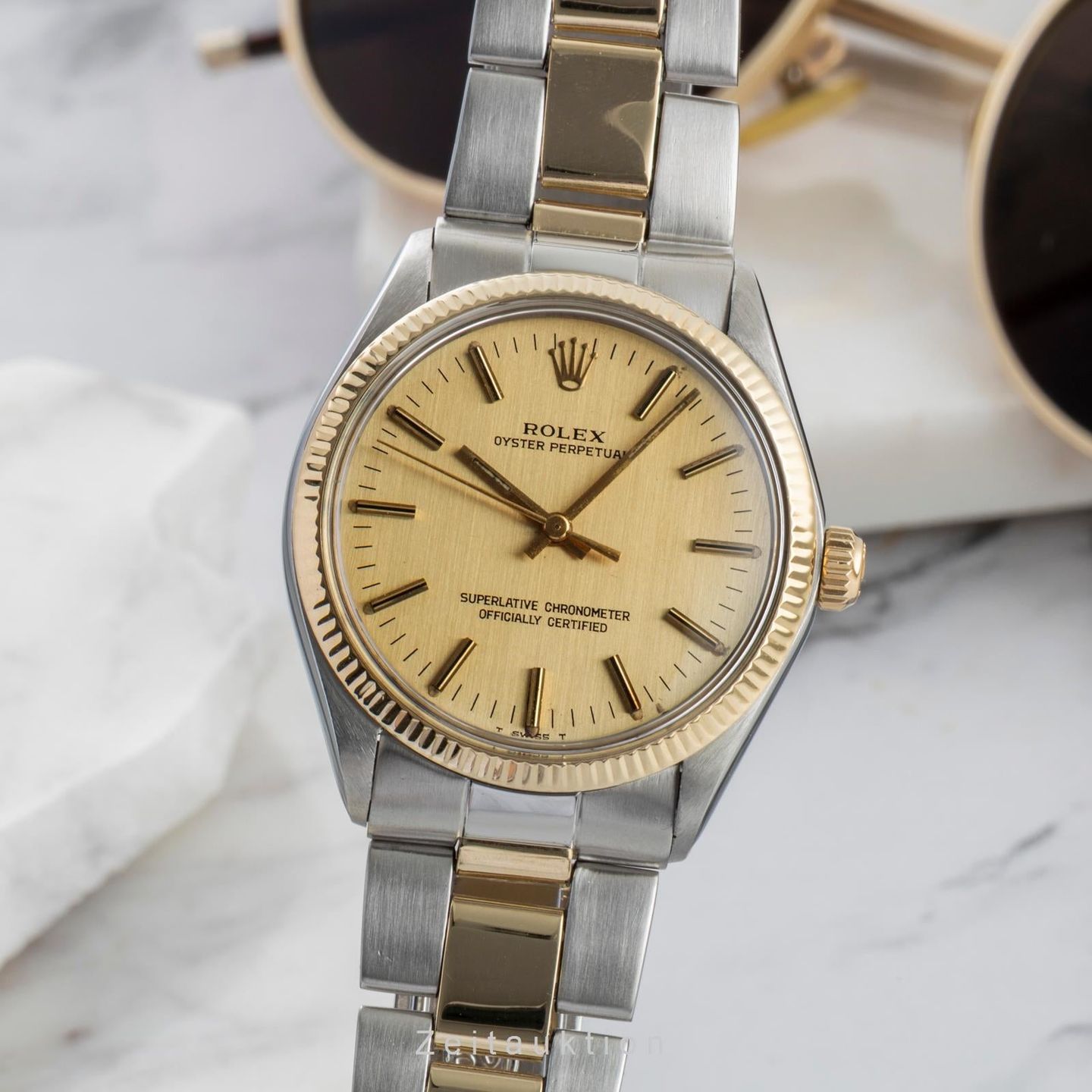 Rolex Oyster Perpetual 1005 (1972) - Champagne dial 34 mm Gold/Steel case (1/8)