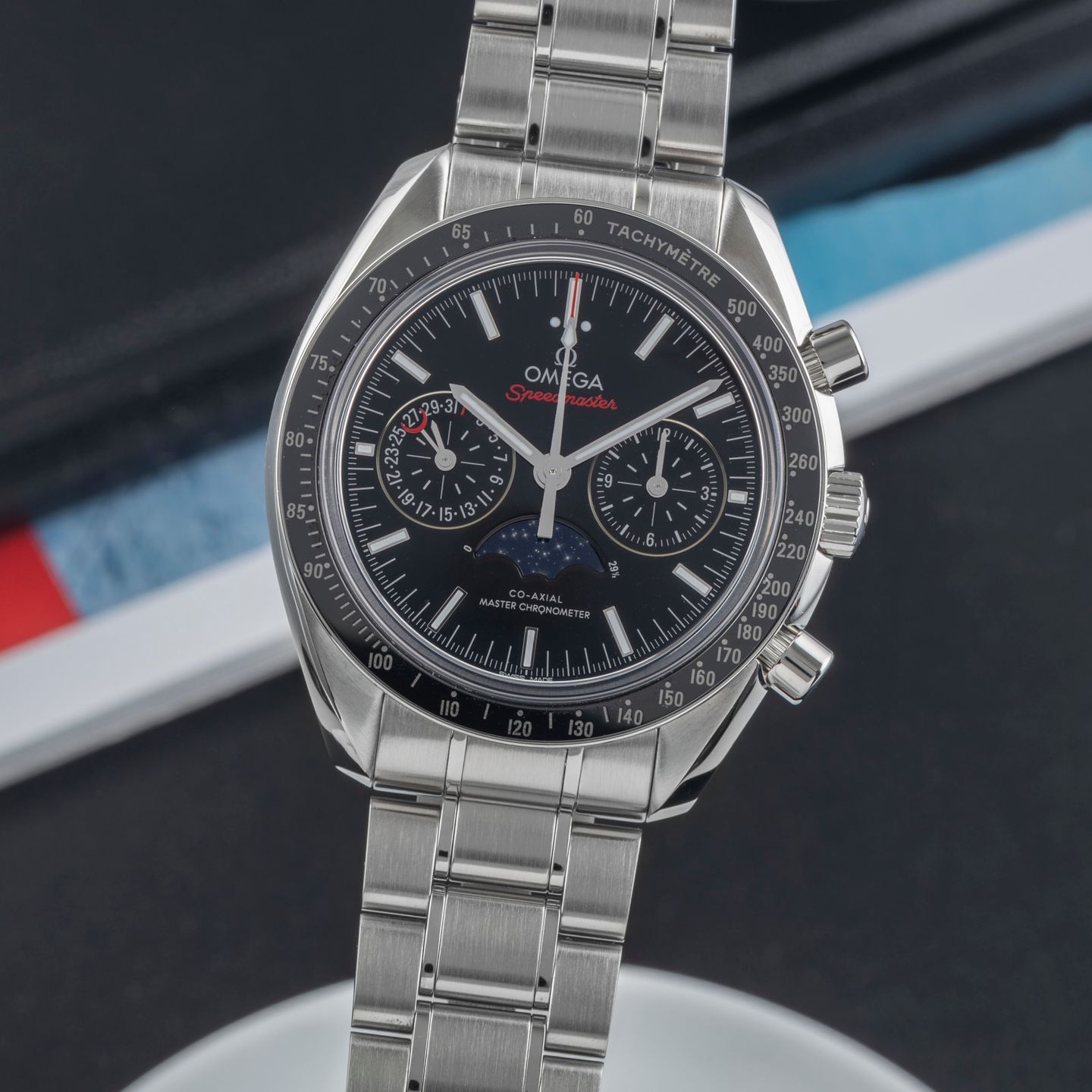 Omega Speedmaster Moonphase 304.30.44.52.01.001 (Unknown (random serial)) - Black dial 44 mm Steel case (3/8)