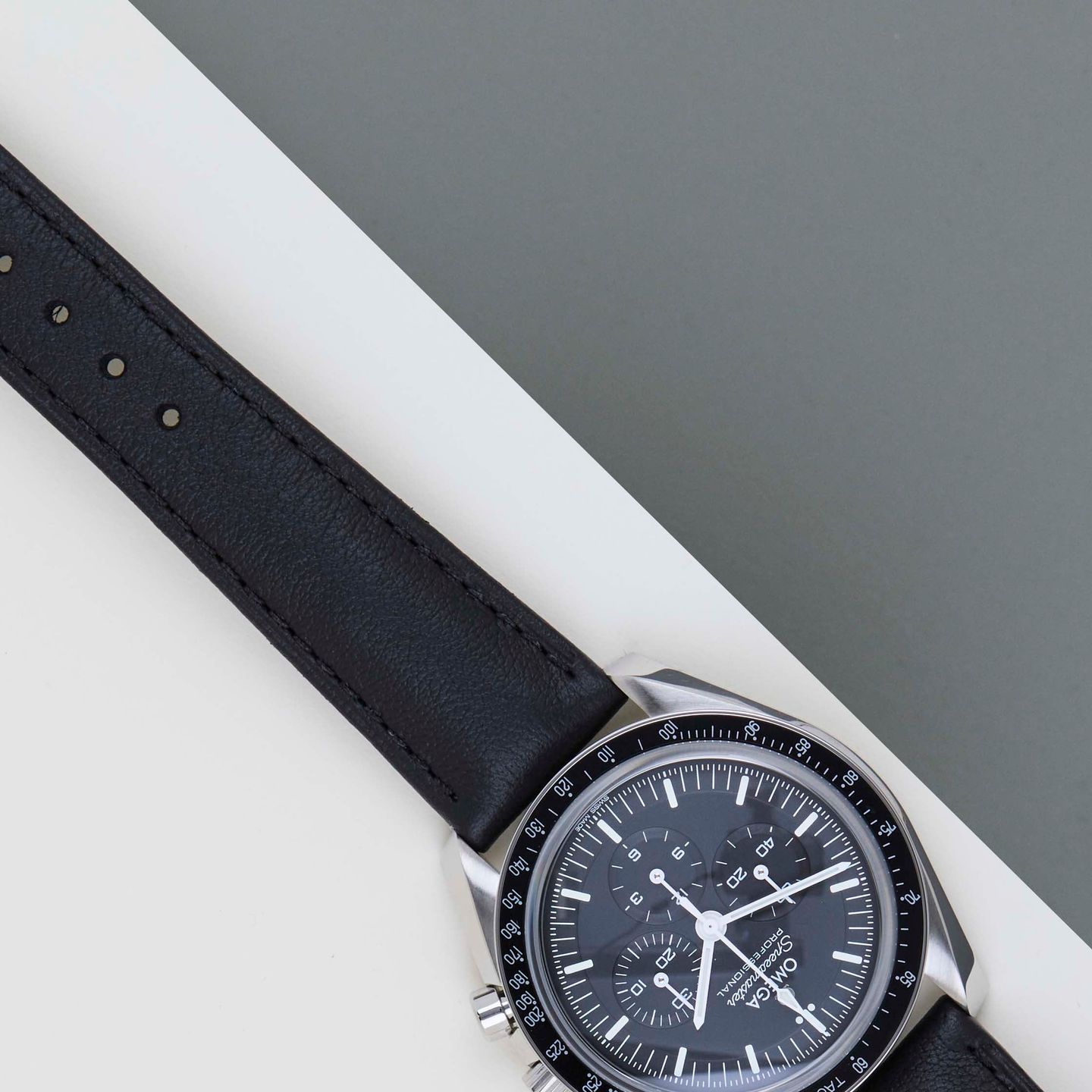 Omega Speedmaster Professional Moonwatch 310.32.42.50.01.002 - (4/8)