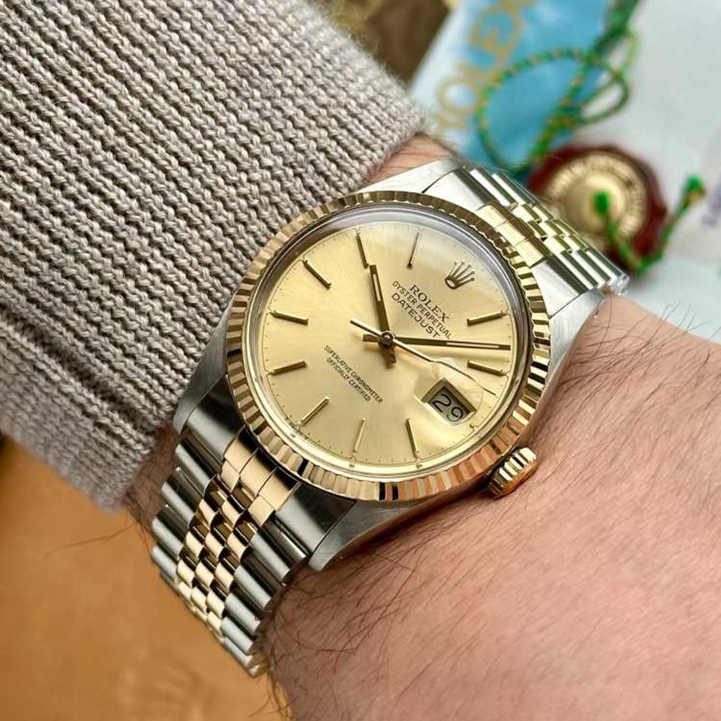 Rolex Datejust 36 16013 (1986) - Gold dial 36 mm Gold/Steel case (3/8)